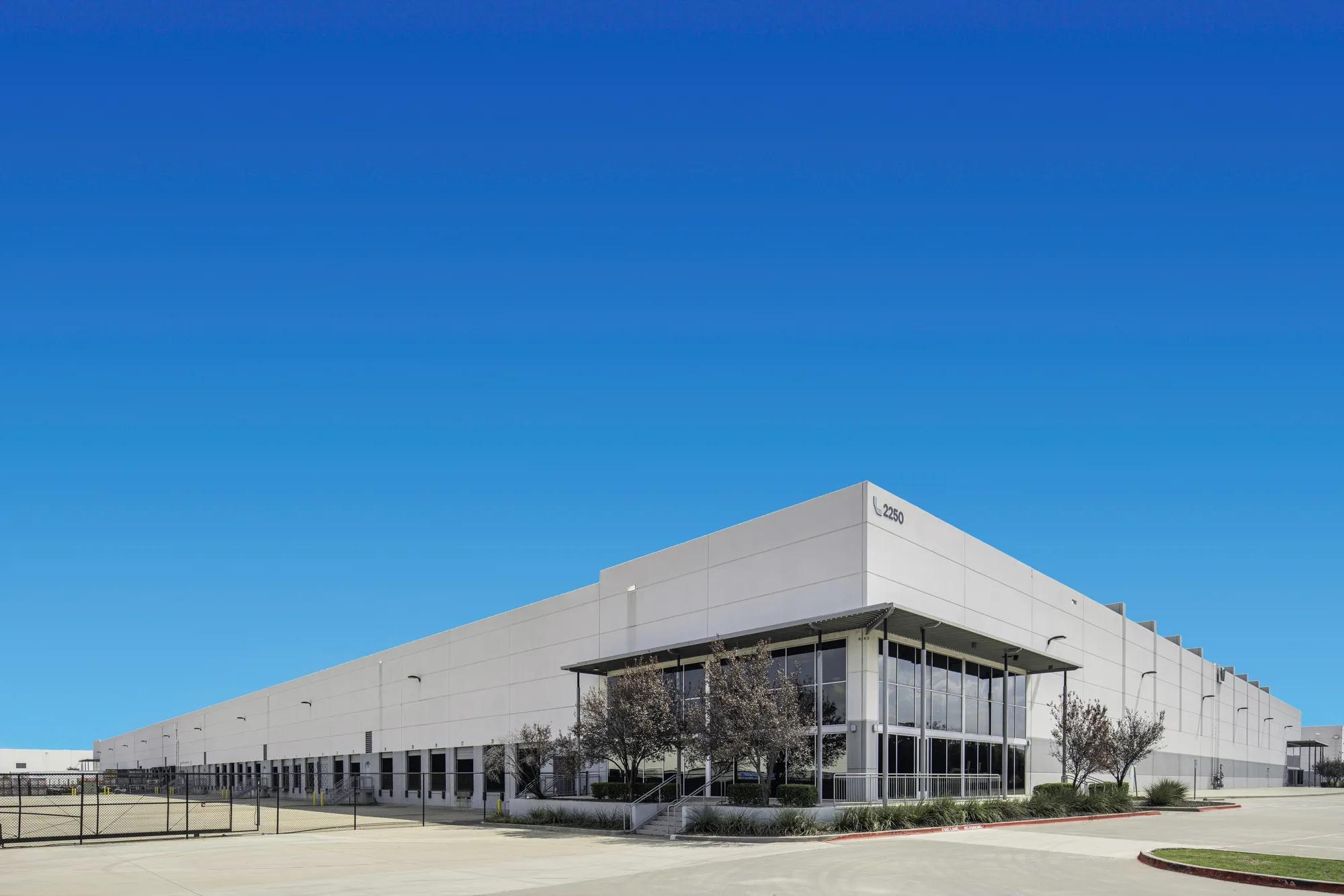 Details of 2250 Lion Country Pkwy, Grand Prairie, TX 75050 - Industrial Property For Lease