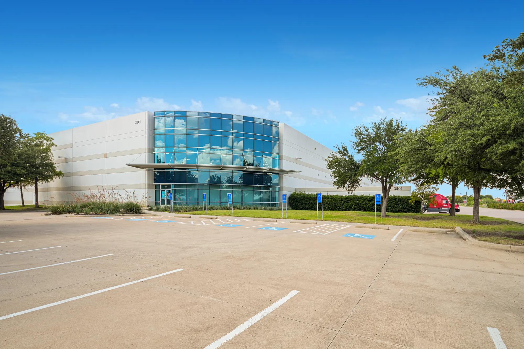 3501 Sandshell Dr, Fort Worth, TX 76137-2467, 002