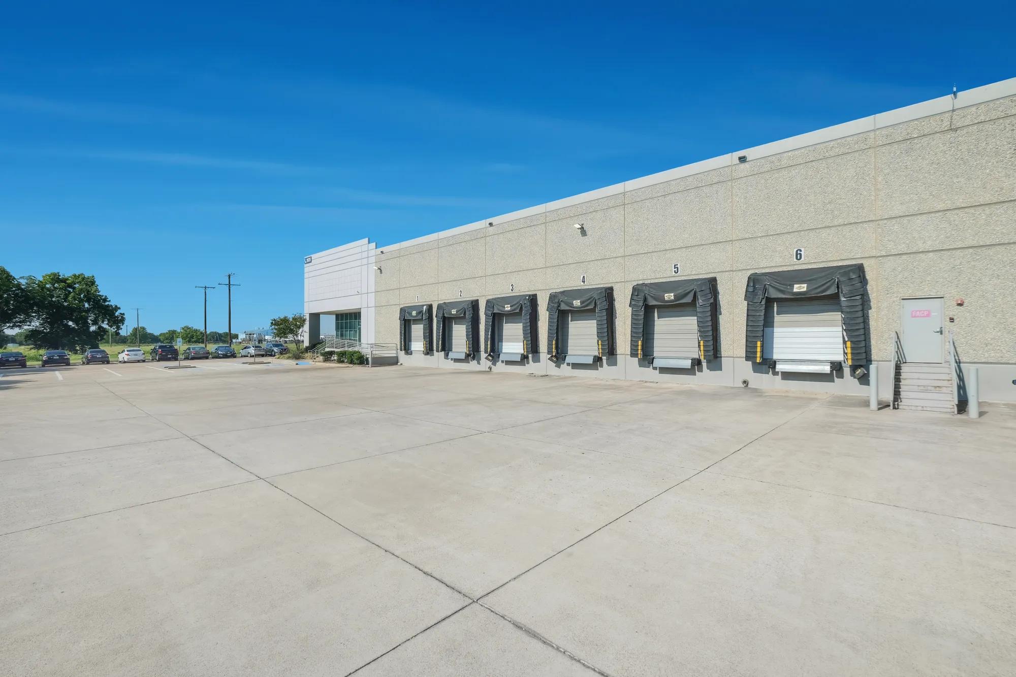 Details of Grand Prairie, TX 75050 - Industrial Property For Lease