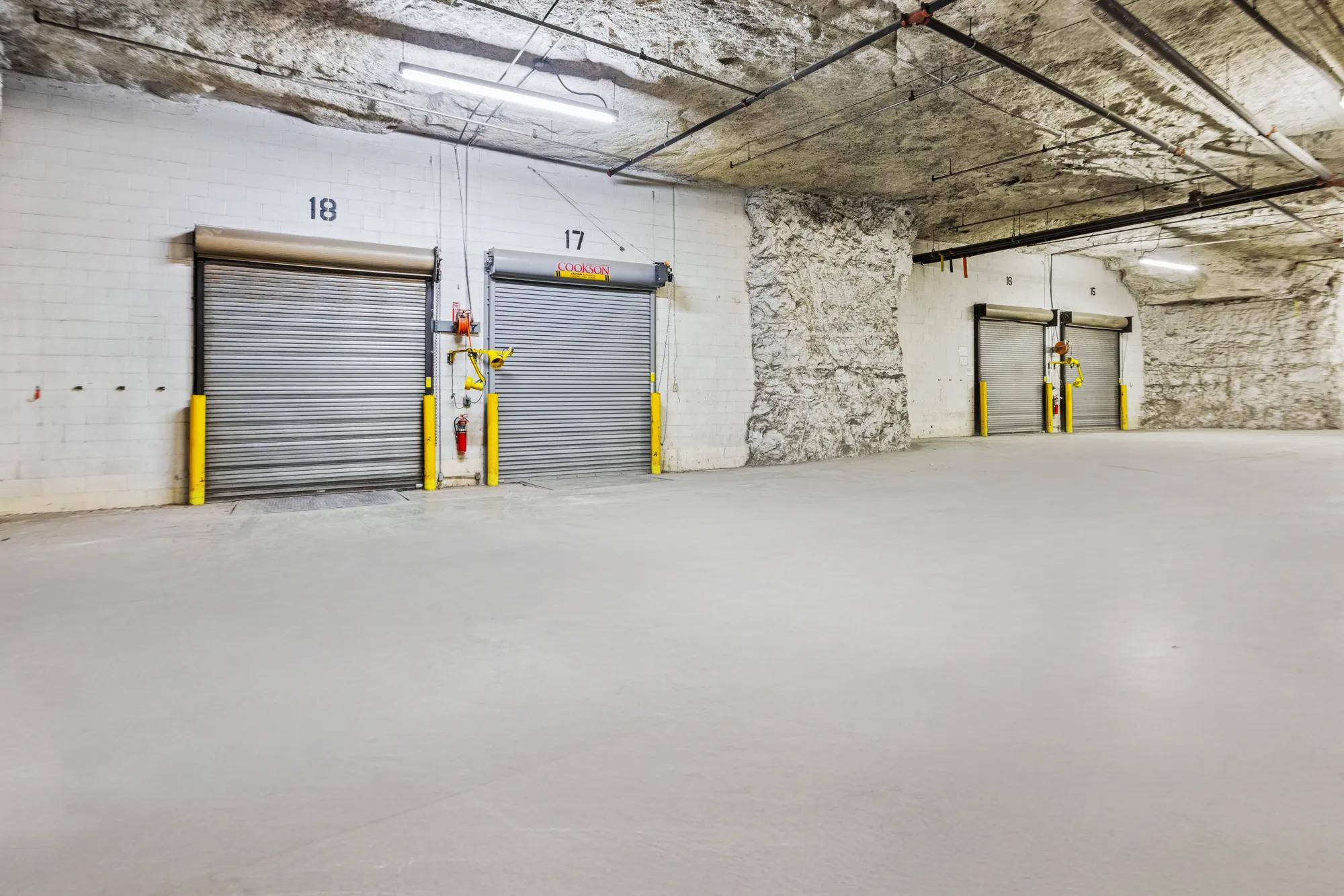 Details of Independence, MO 64056 - Industrial Property For Lease