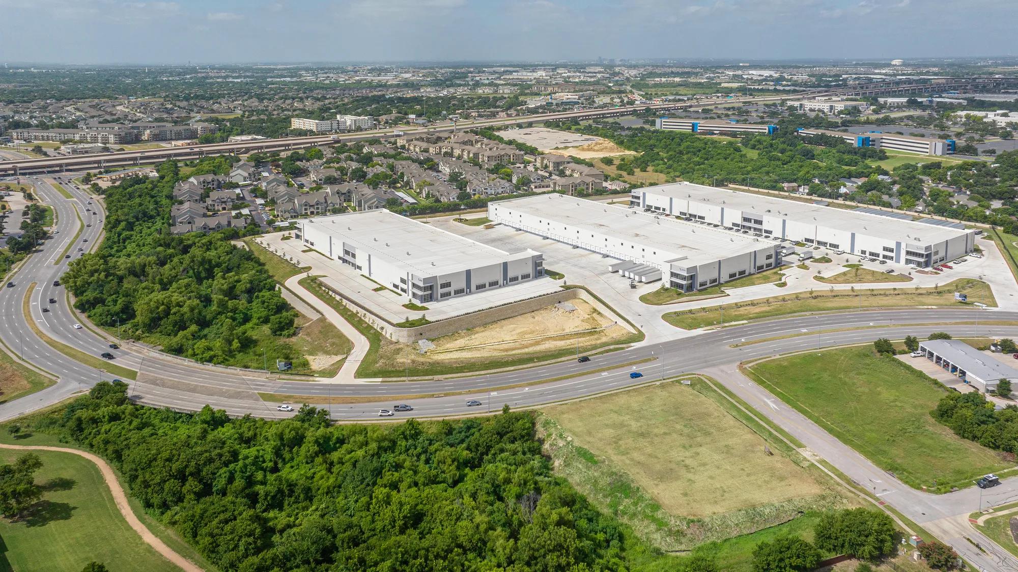 2080 South A.W. Grimes Boulevard, Round Rock, TX 78664, 0100