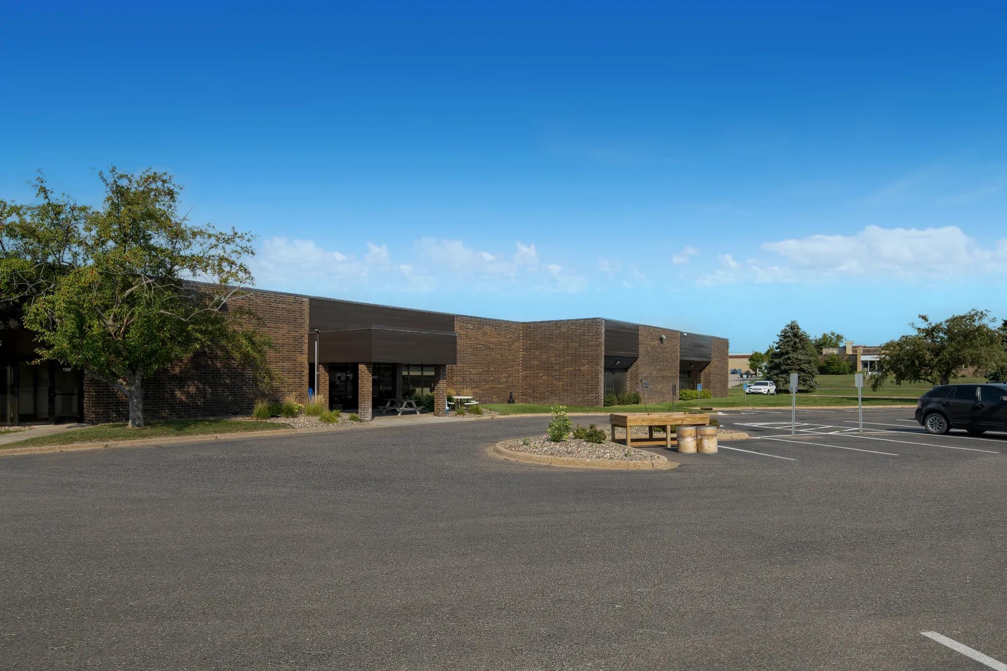 Details of 1270 Eagan Industrial Road, Saint Paul, MN 55121 - Industrial Property For Lease