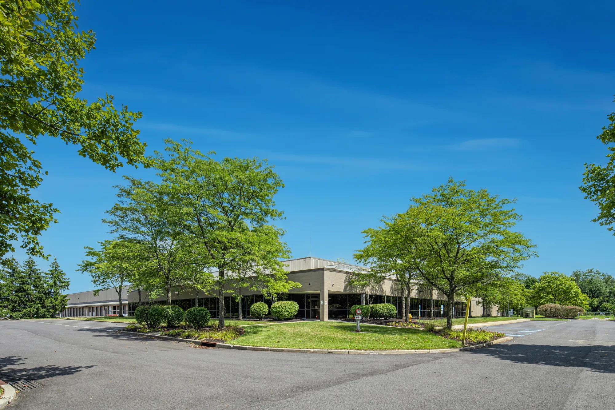 Details of 400 Cabot Drive Unit B, Hamilton Township, NJ 08690 - Industrial Property For Lease