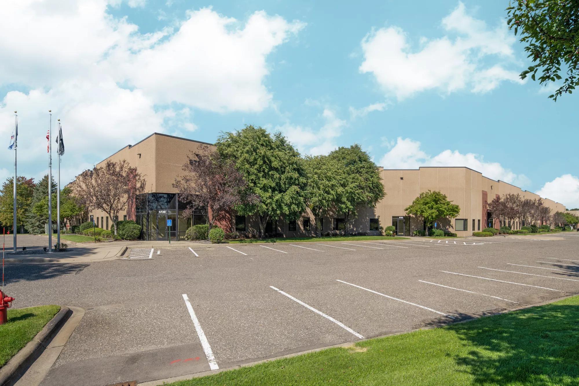 Details of Minneapolis, MN 55449 - Industrial Property For Lease