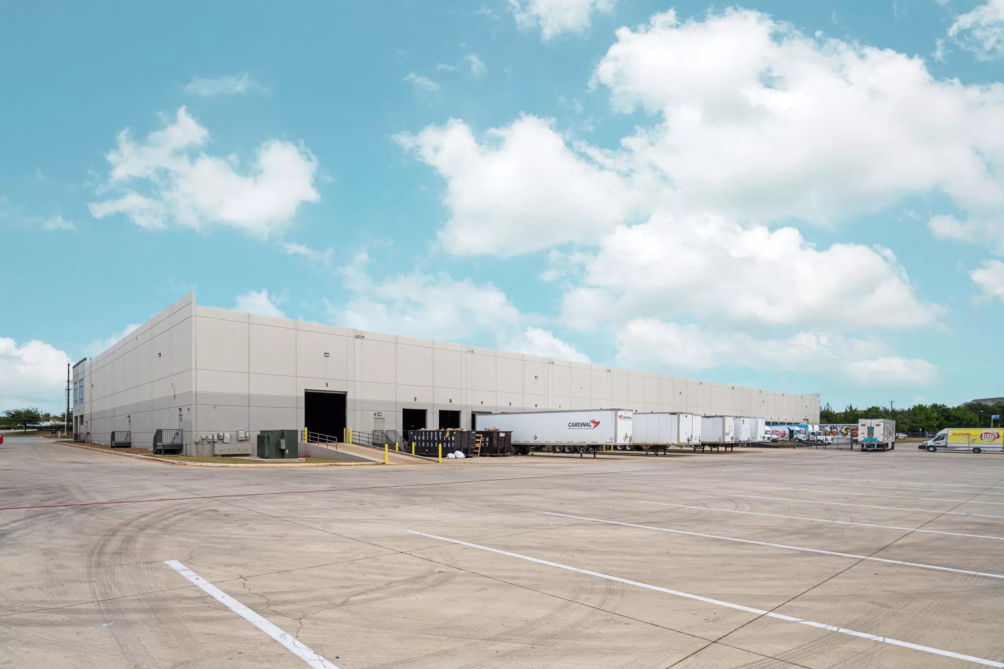 Details of San Antonio, TX 78218 - Industrial Property For Lease