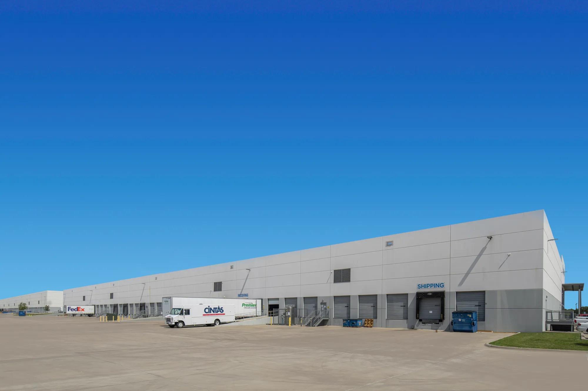 Details of 2515 N Beltline Rd, Grand Prairie, TX 75050 - Industrial Property For Lease
