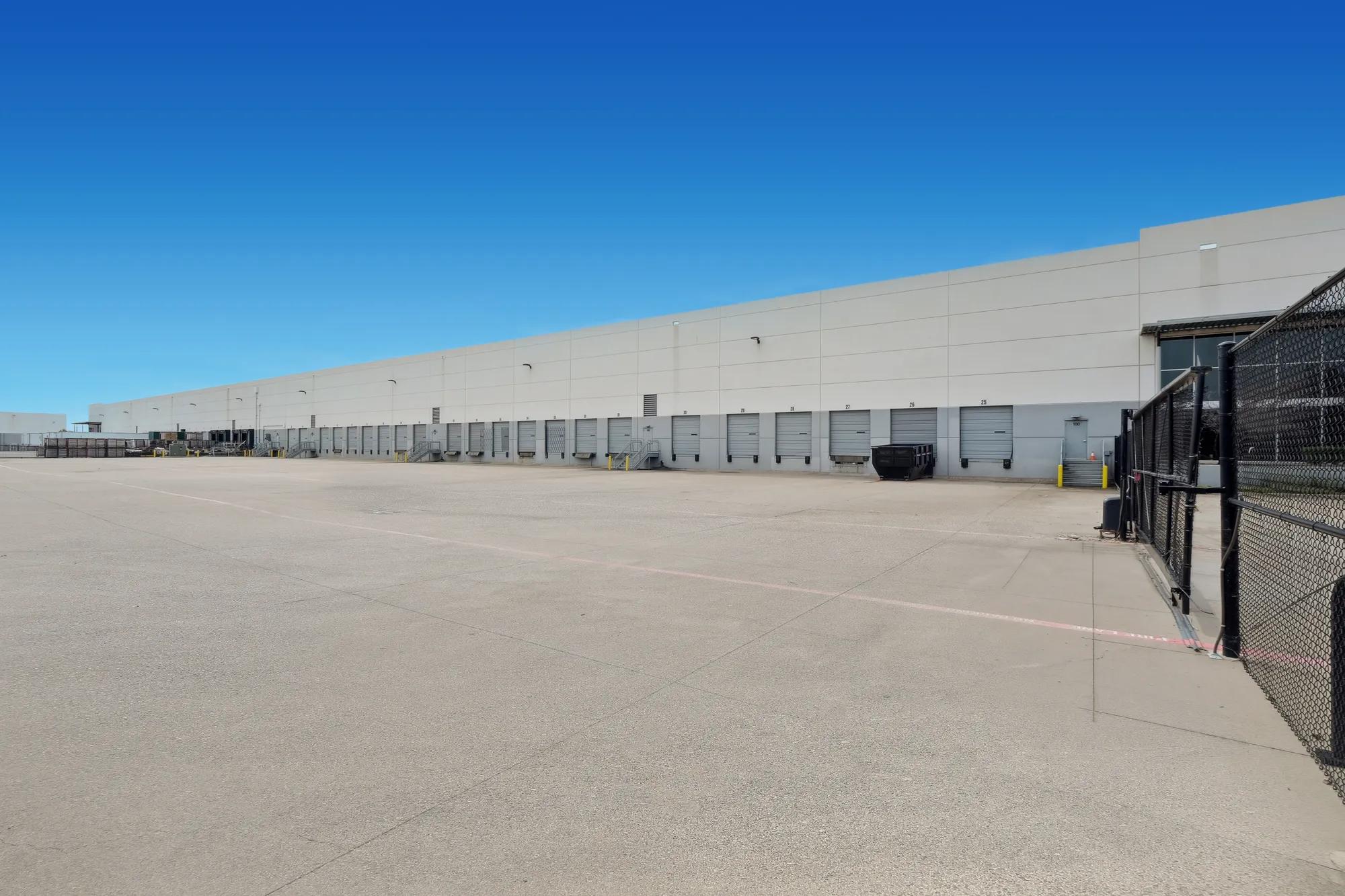 Details of 2250 Lion Country Pkwy, Grand Prairie, TX 75050 - Industrial Property For Lease