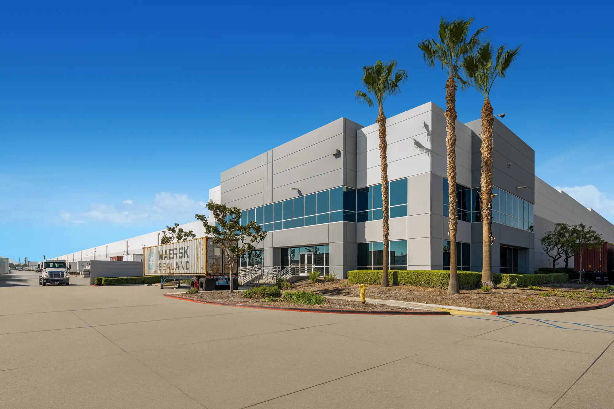 11650 Venture Dr, Jurupa Valley, CA 91752, 001