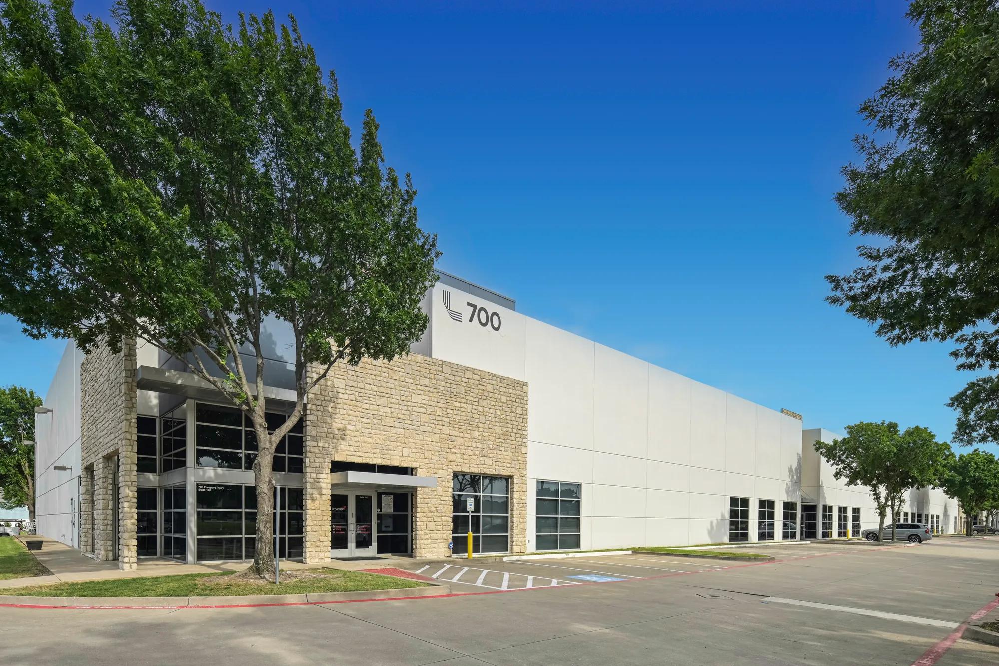 Details of 700 & 800 Freeport Pkwy, 801 Hammond St, Coppell, TX 75019 - Industrial Property For Lease