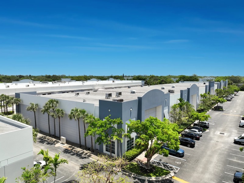 750 S Powerline Rd, Deerfield Beach, FL 33442, 750G