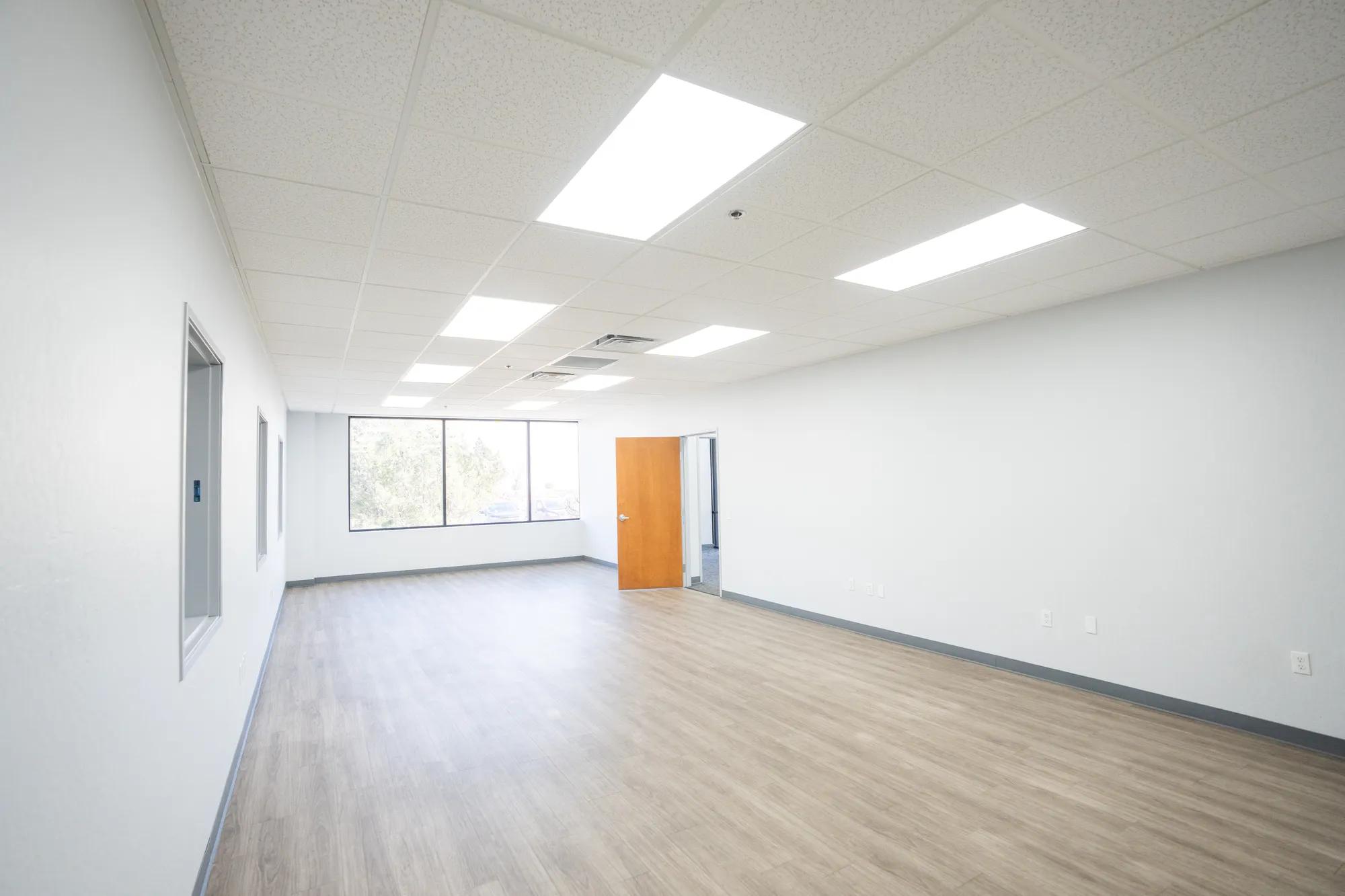 Details of 900 North Hills Boulevard, Reno, NV 89506 - Industrial Property For Lease