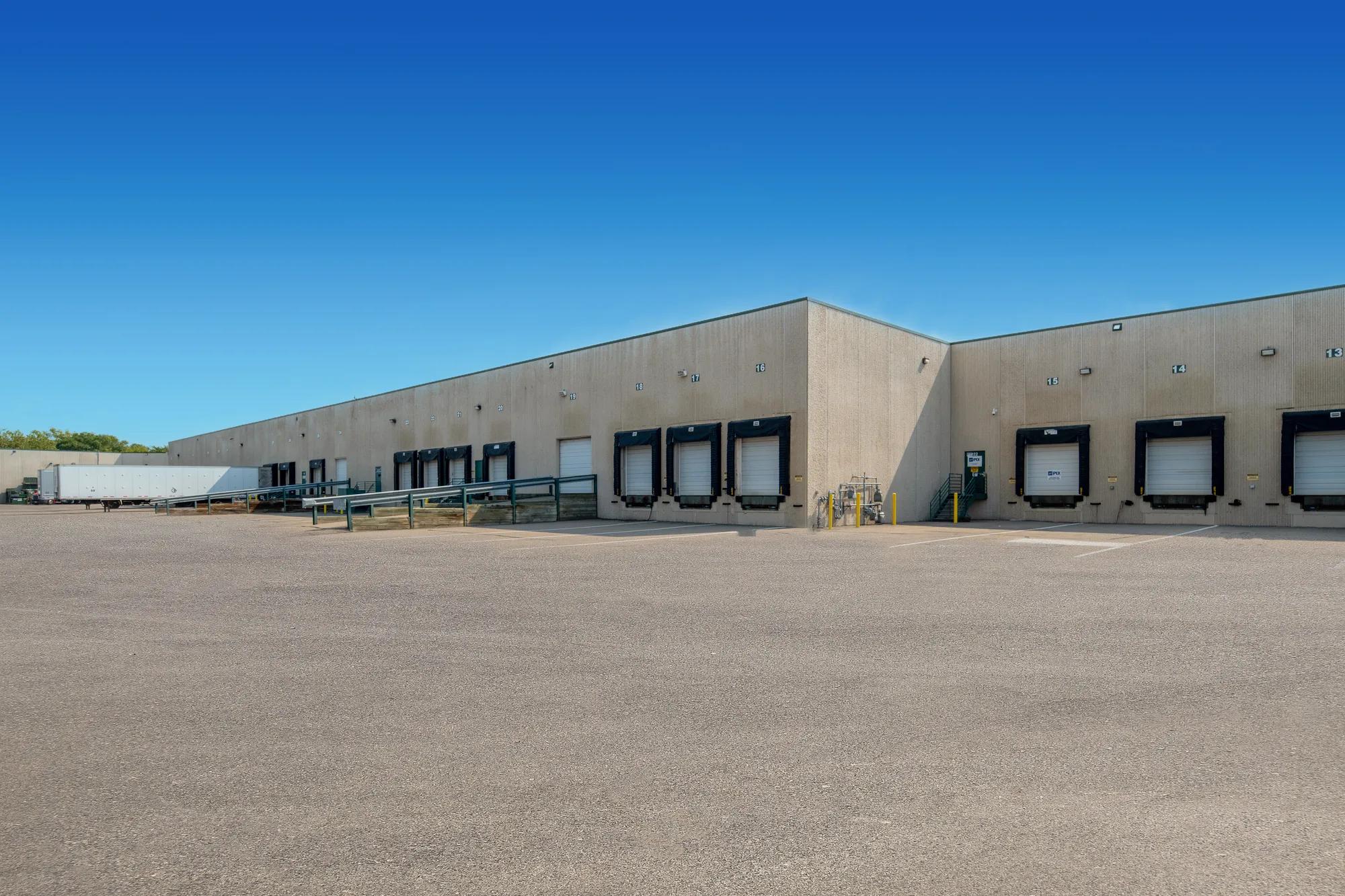 Details of 980 Lone Oak Rd., Saint Paul, MN 55121 - Industrial Property For Lease