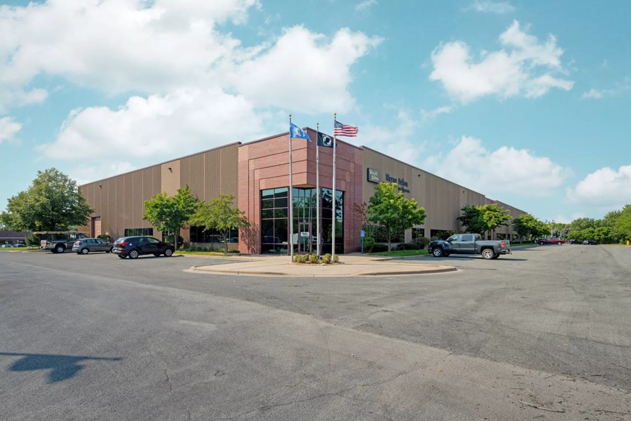 935 Blue Gentian Road, Saint Paul, MN 55121, 100
