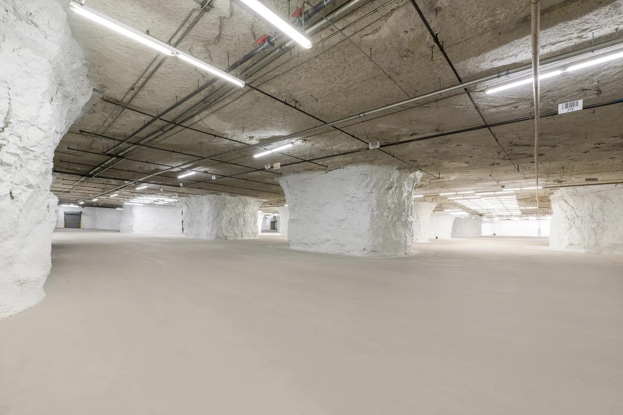 Details of Lees Summit, MO 64064 - Industrial Property For Lease