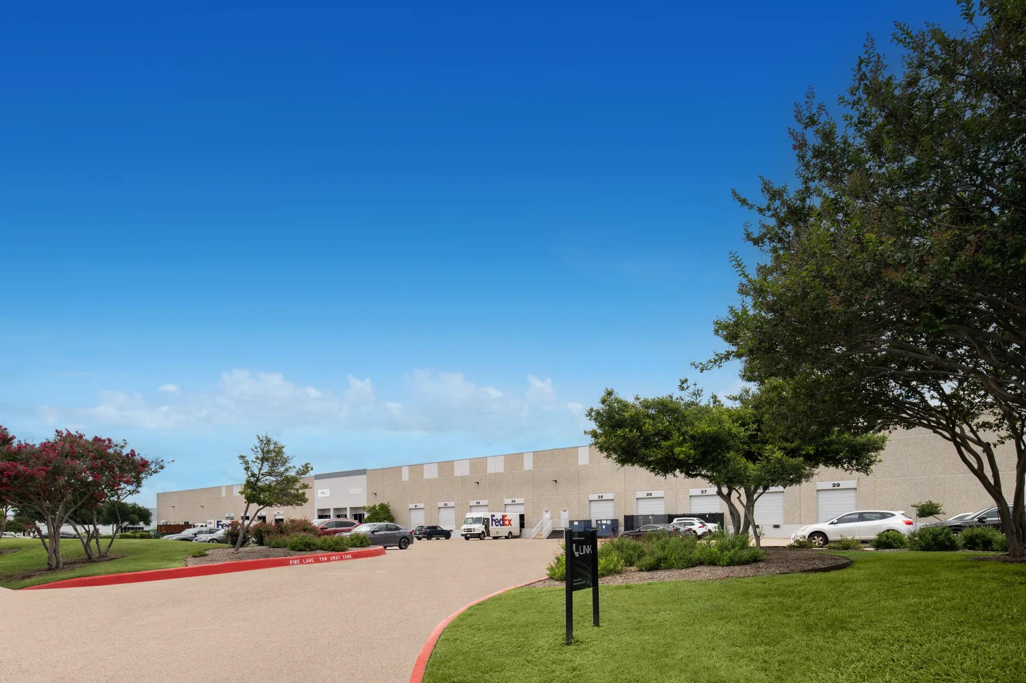 2400 Grand Avenue Parkway, Austin, TX 78728, 00102