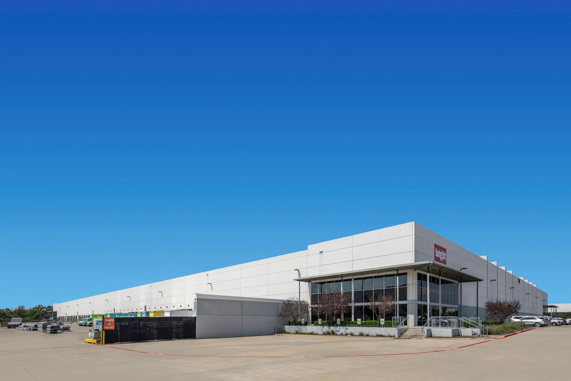 Details of 2250 Lion Country Pkwy, Grand Prairie, TX 75050 - Industrial Property For Lease