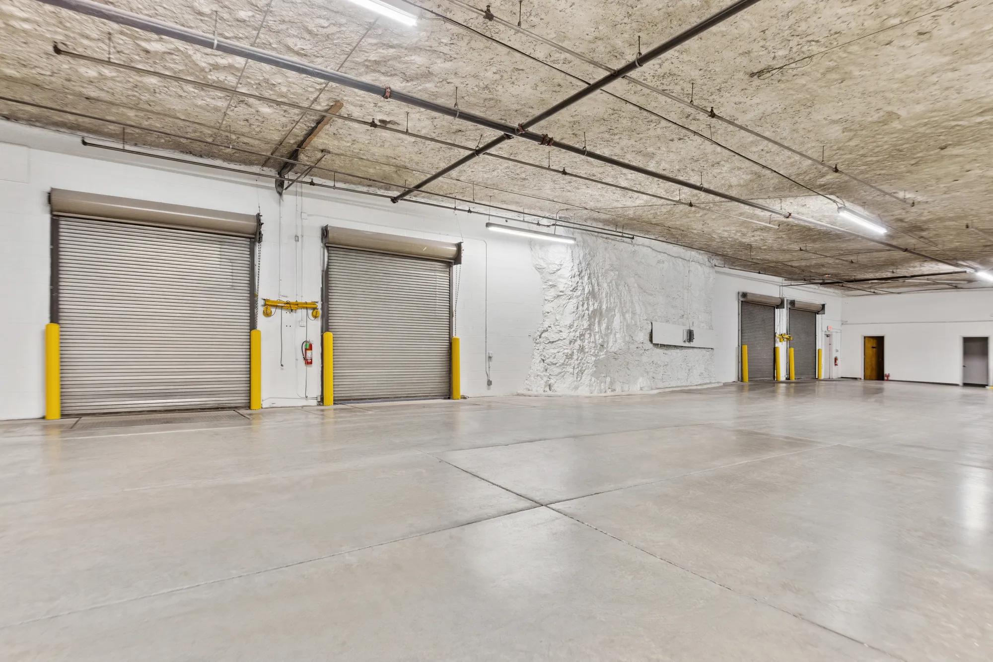 Details of Independence, MO 64056 - Industrial Property For Lease