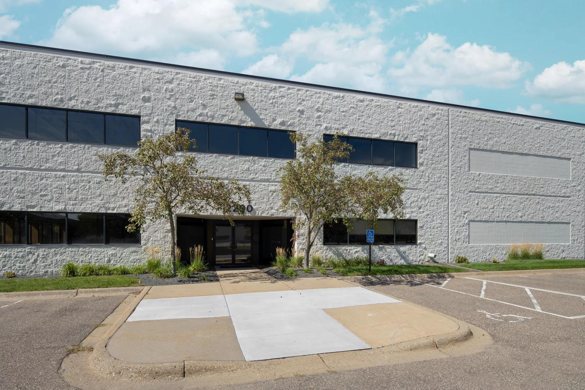 Details of 2290-2298 Woodale Drive, Mounds View, MN 55112 - Industrial Property For Lease