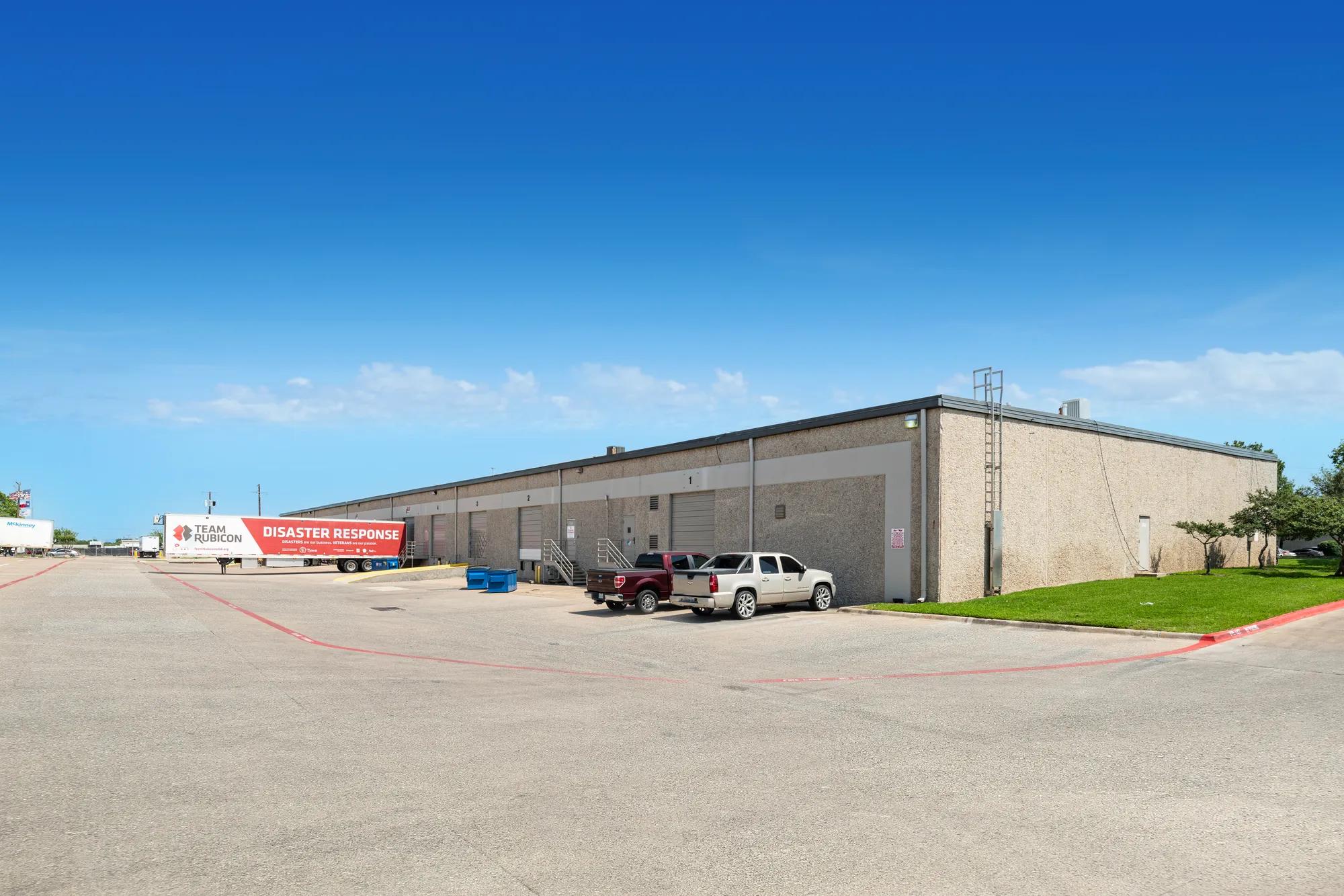 1209 W. Carrier Pkwy, Grand Prairie, TX 75050, 00302
