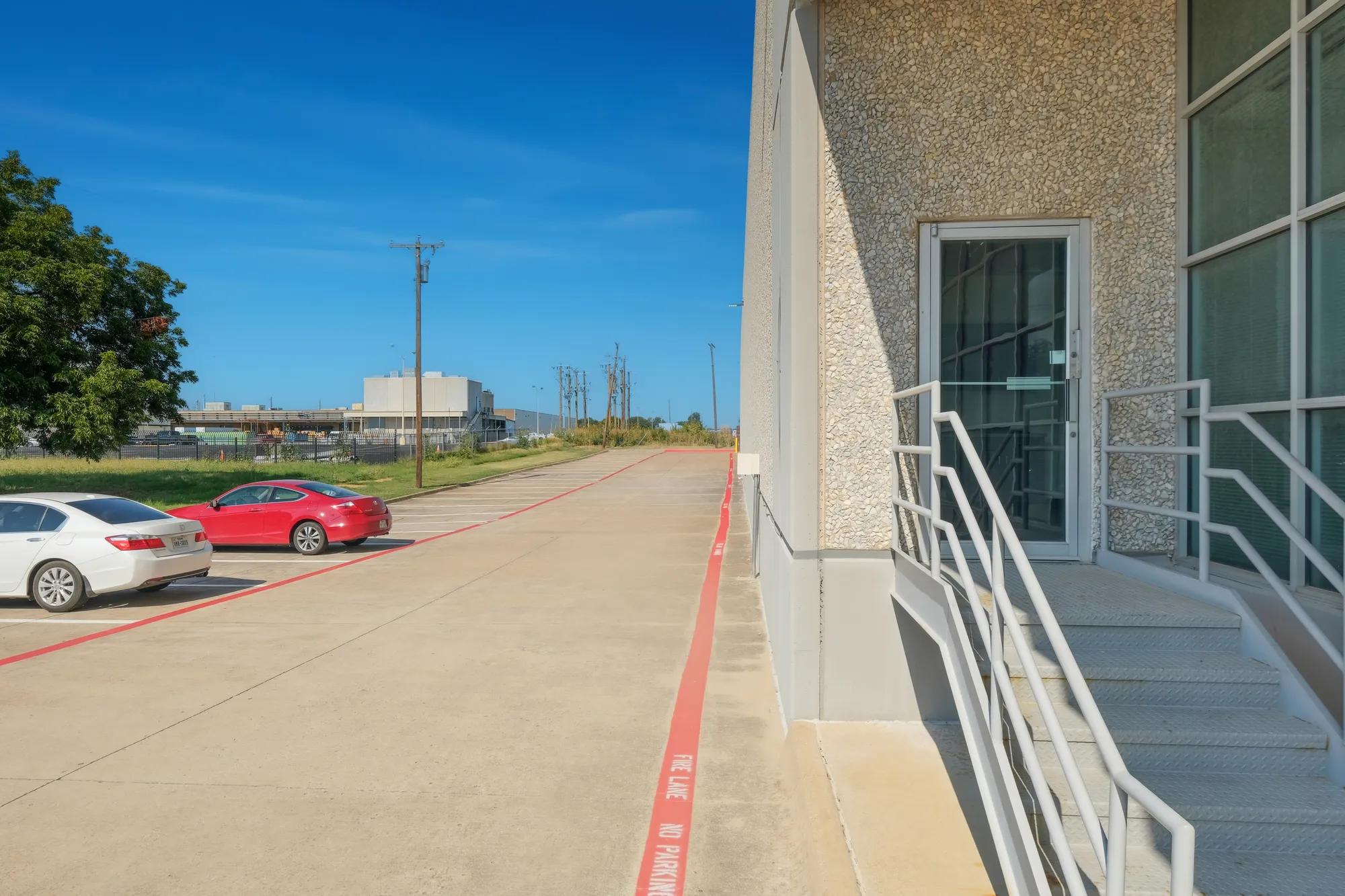 Details of Grand Prairie, TX 75050 - Industrial Property For Lease