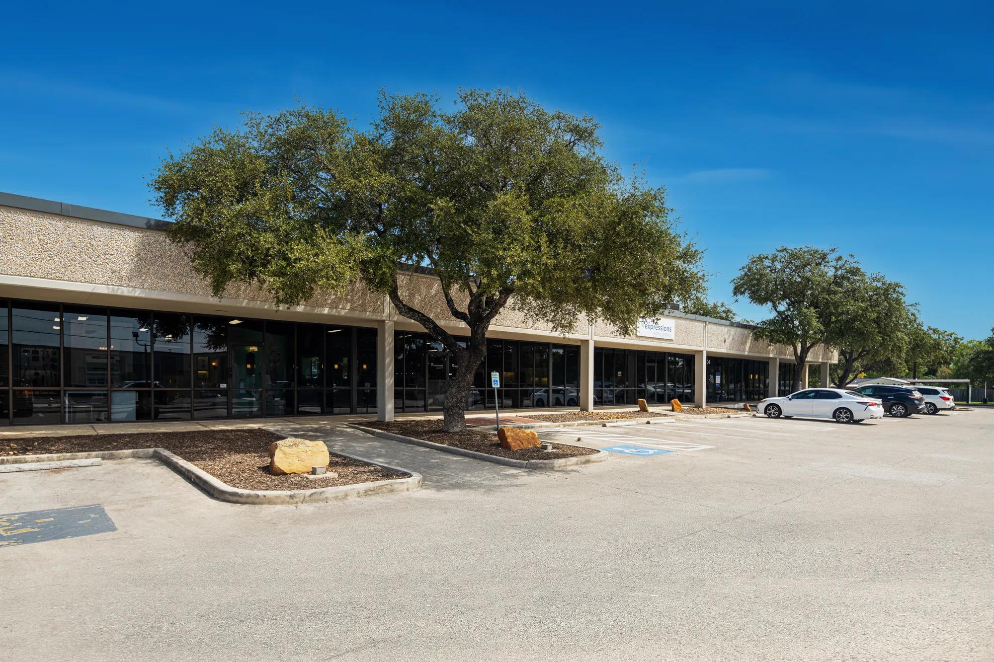9901 Broadway Street, San Antonio, TX 78217, 00108