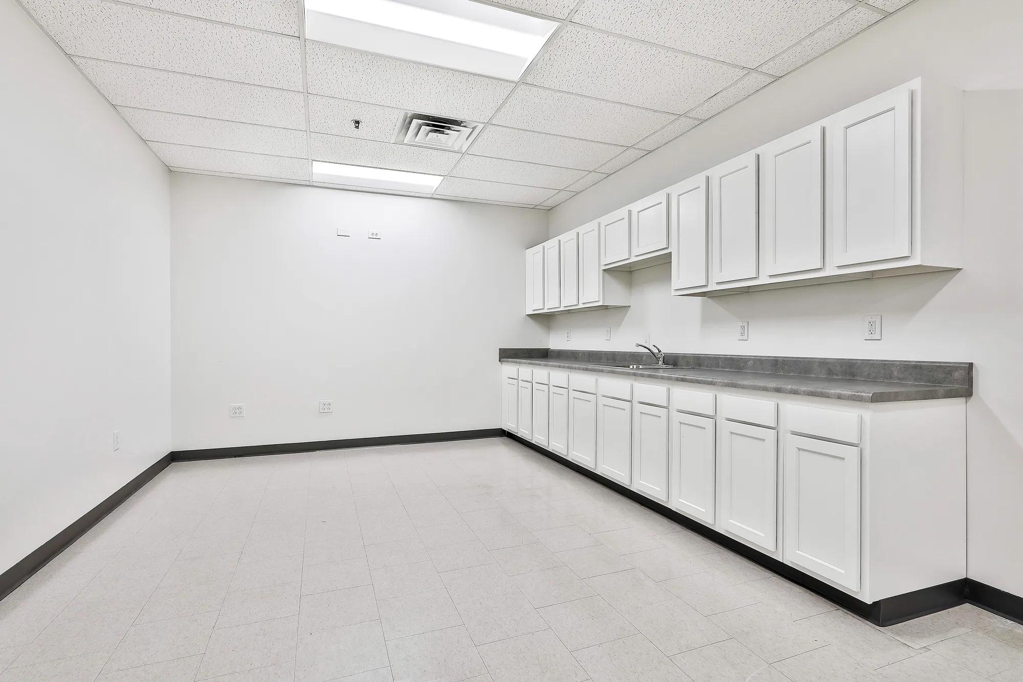 Details of 4475 South Fulton Parkway, Atlanta, GA 30349 - Industrial Property For Lease