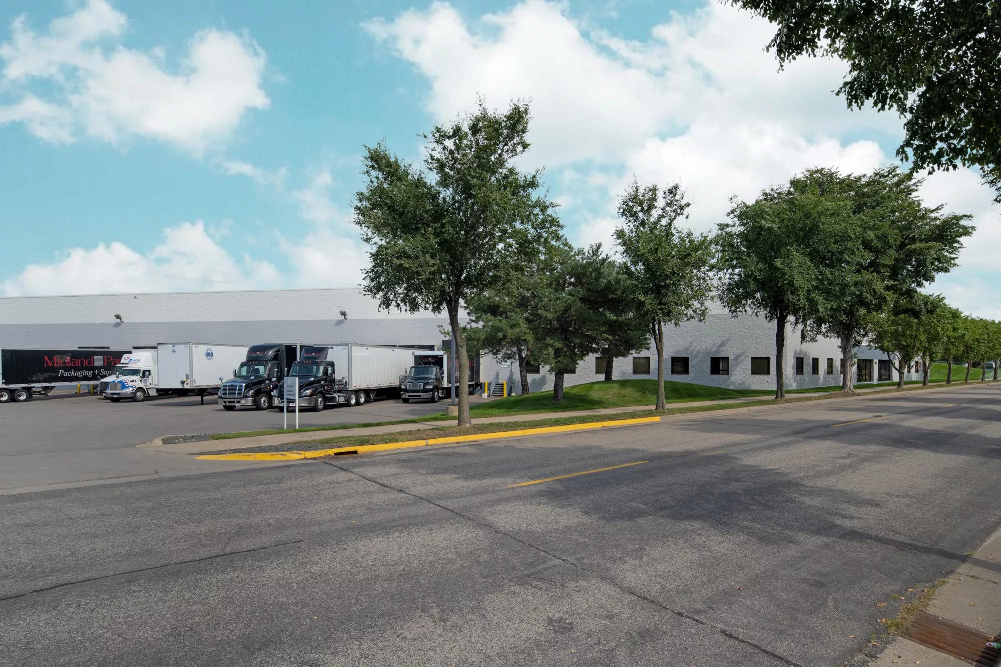 Details of 1800-1860 Elm St SE, Minneapolis, MN 55414 - Industrial Property For Lease