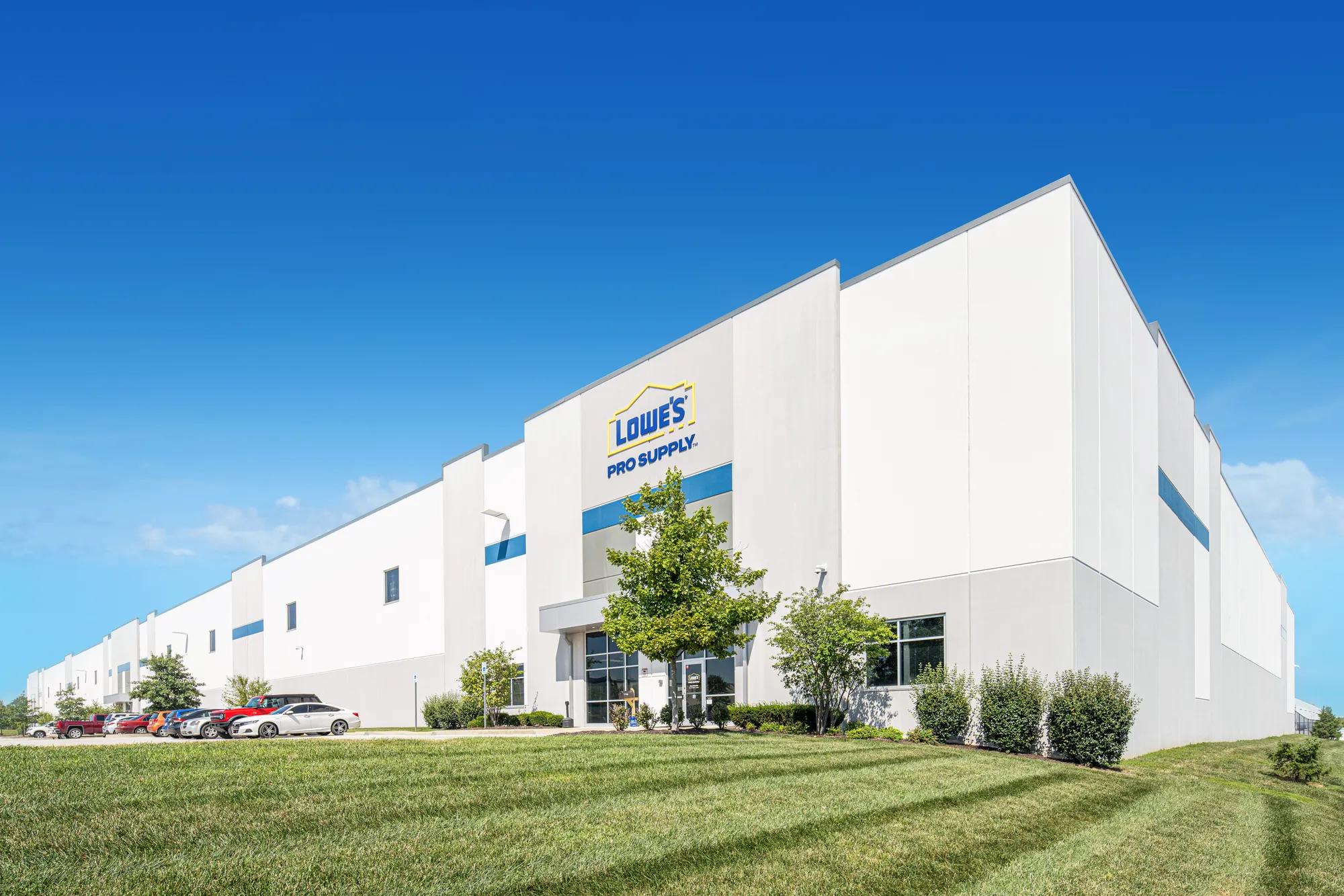 650 Commerce Pkwy E Dr, Greenwood, IN 46143, 02