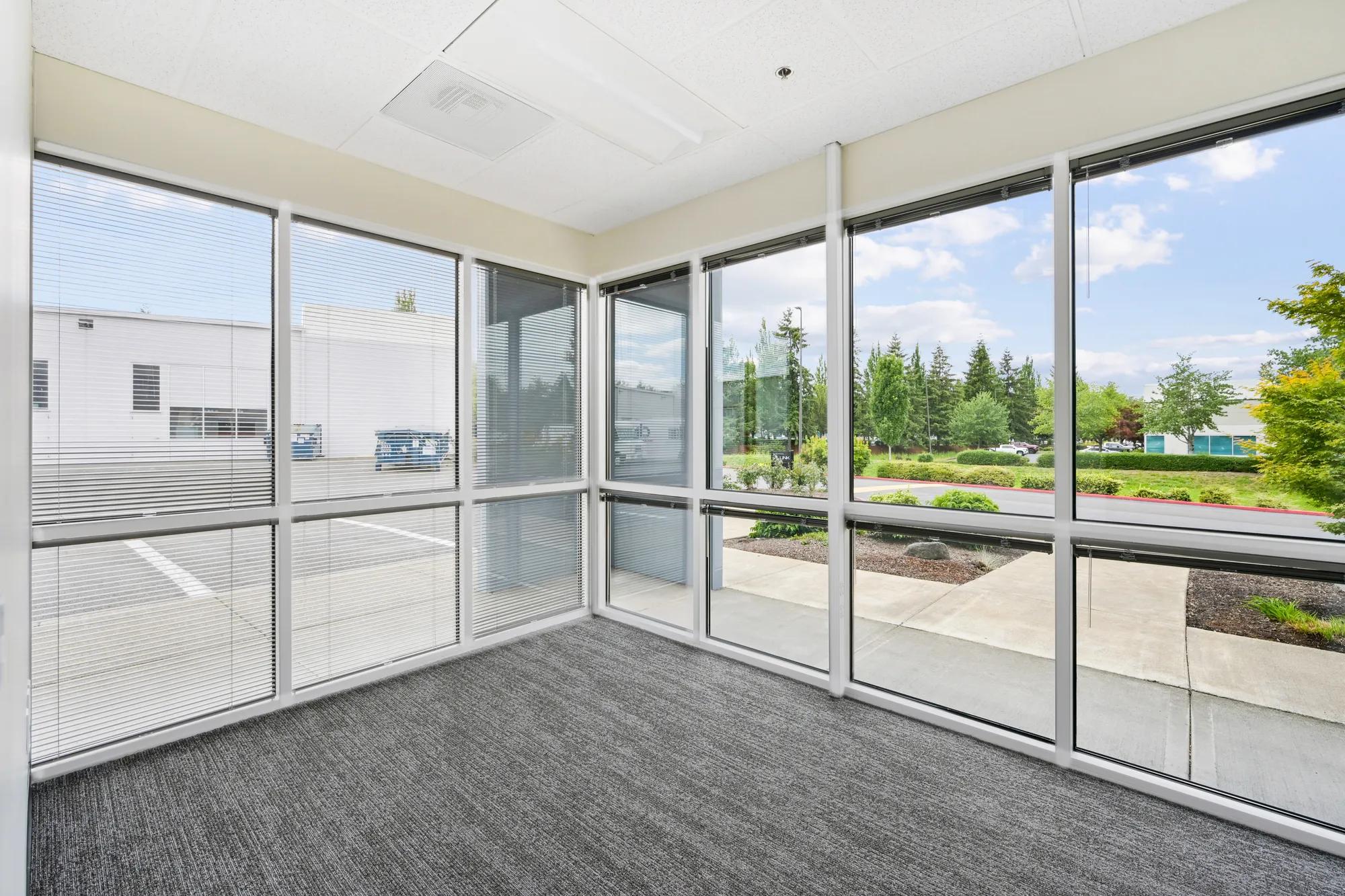 Details of 14125-14145 NE Airport Way, Portland, OR 97230 - Industrial Property For Lease