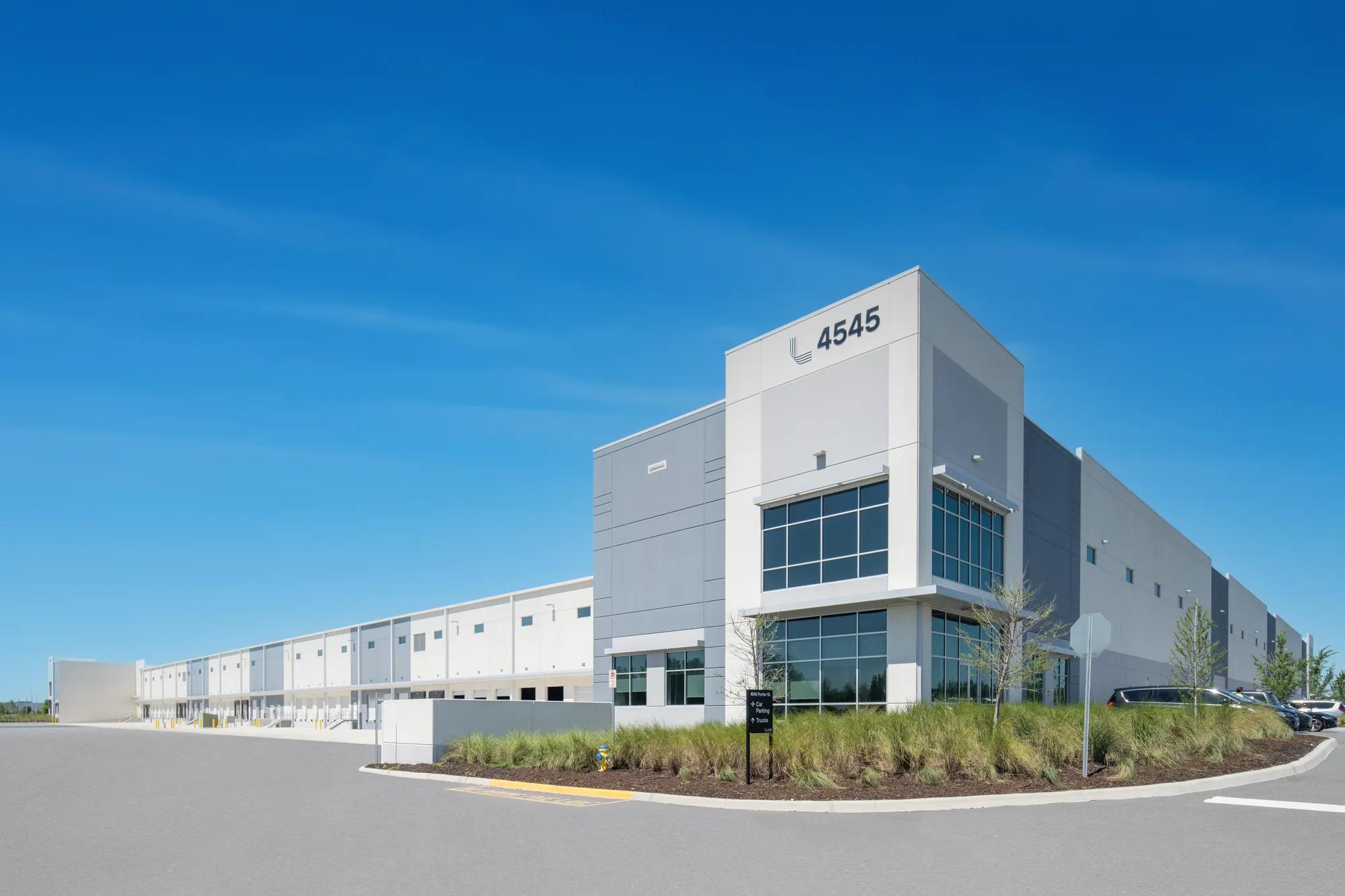 4545 Portier Street - Building 700, Orlando, FL 32812