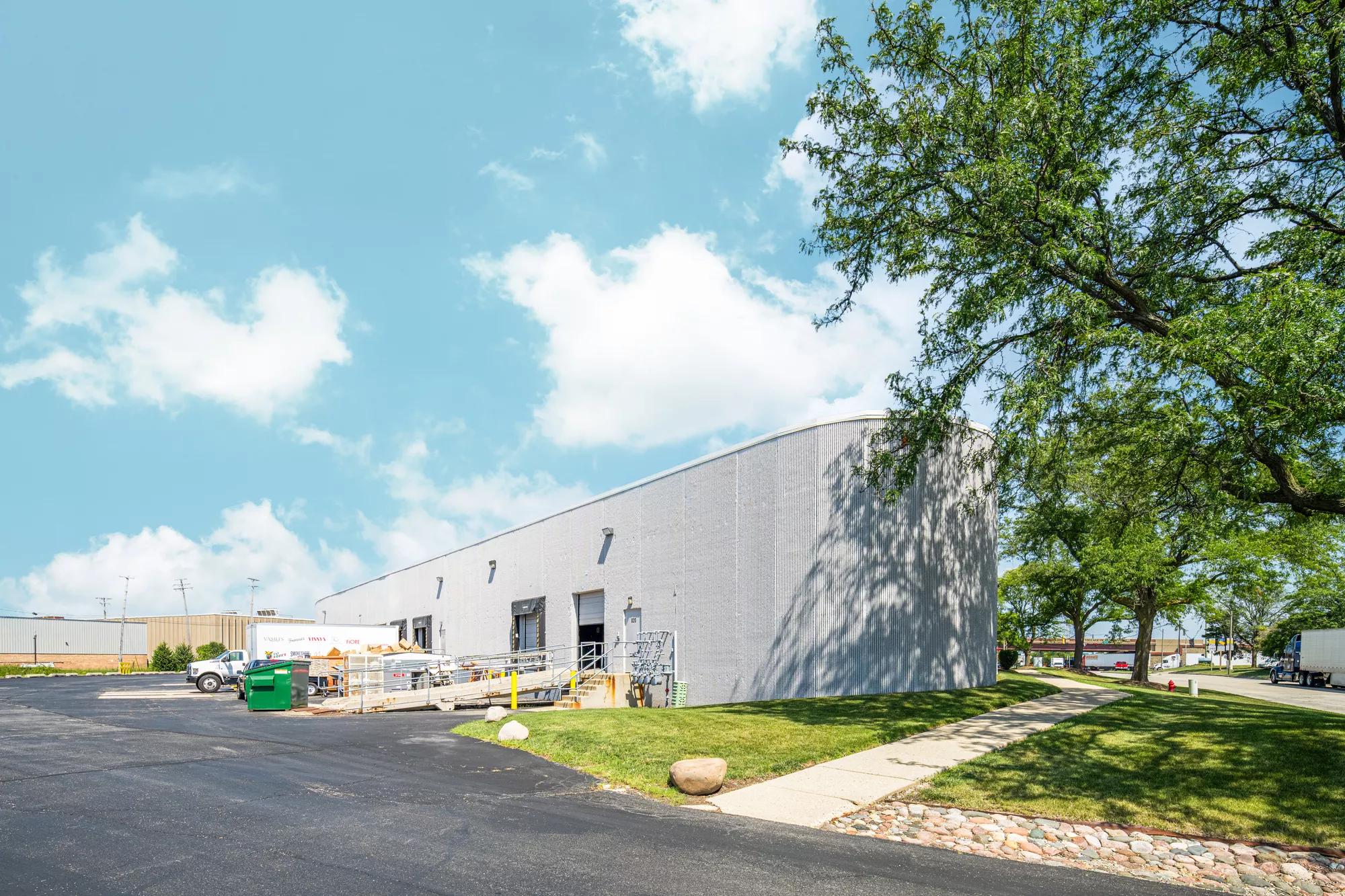 Details of 890 Supreme Drive, Bensenville, IL 60106 - Industrial Property For Lease