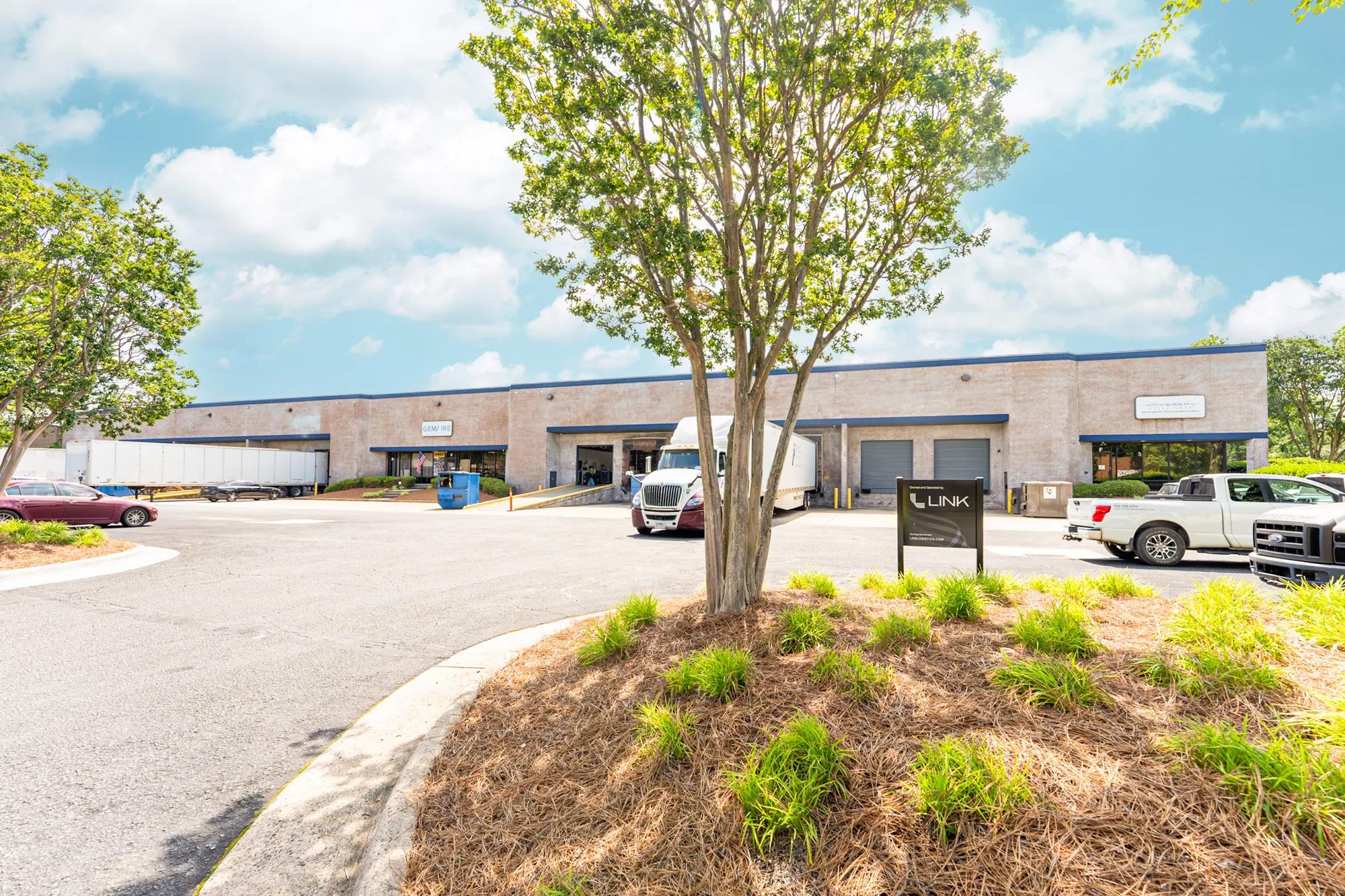 Photo of 3401 Woodpark Blvd.