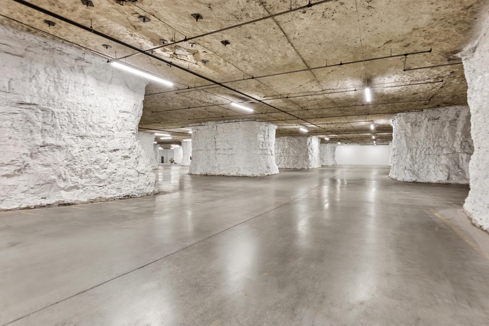 Details of Independence, MO 64056 - Industrial Property For Lease