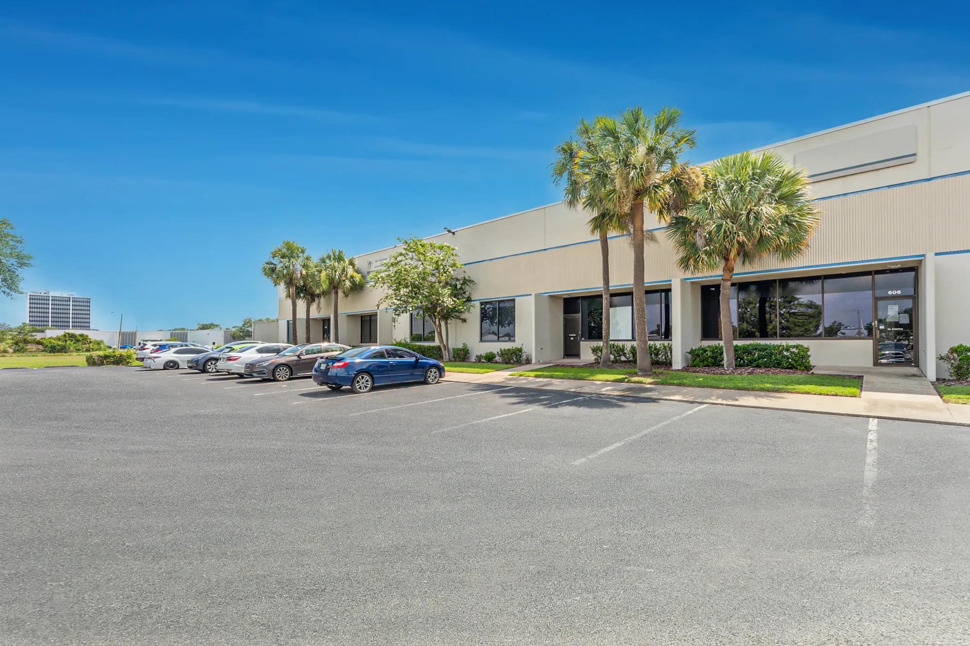 602-624 S. Ware Blvd, Tampa, FL 33619, 622-624