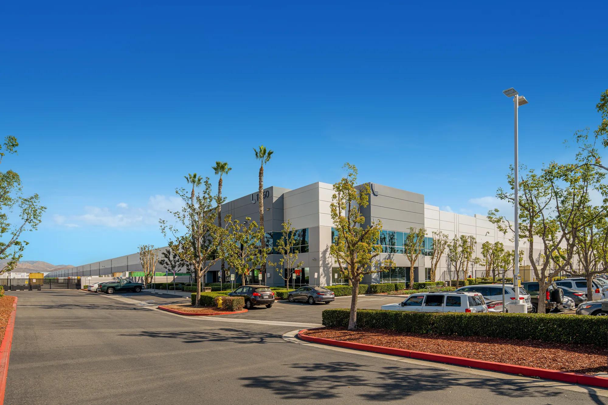 11650 Venture Dr, Jurupa Valley, CA 91752, 001