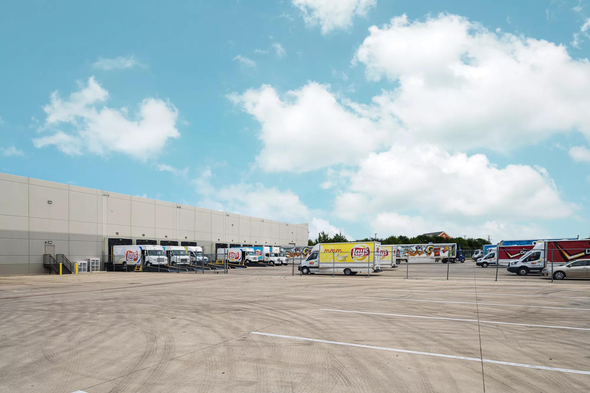 Details of San Antonio, TX 78218 - Industrial Property For Lease