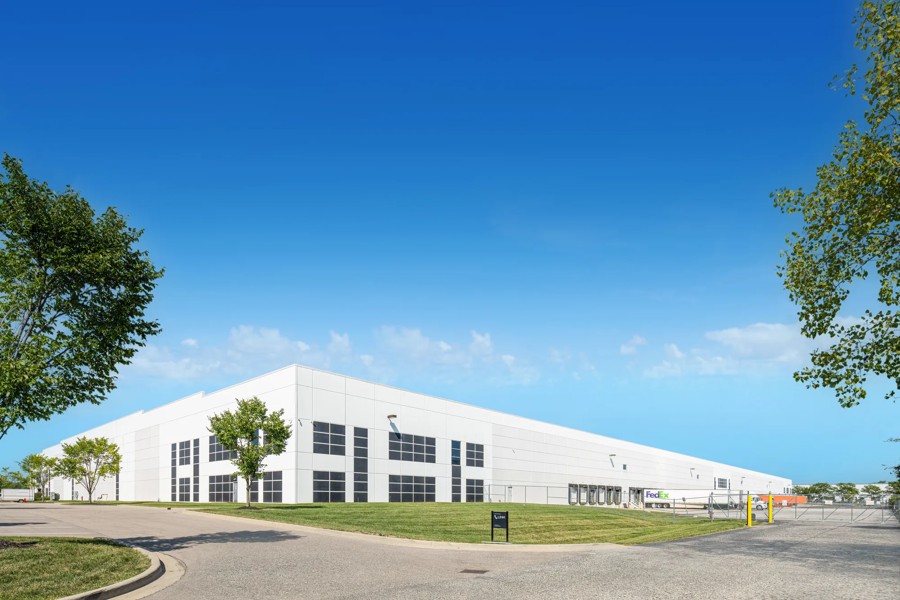 650 Commerce Pkwy E Dr, Greenwood, IN 46143, 02