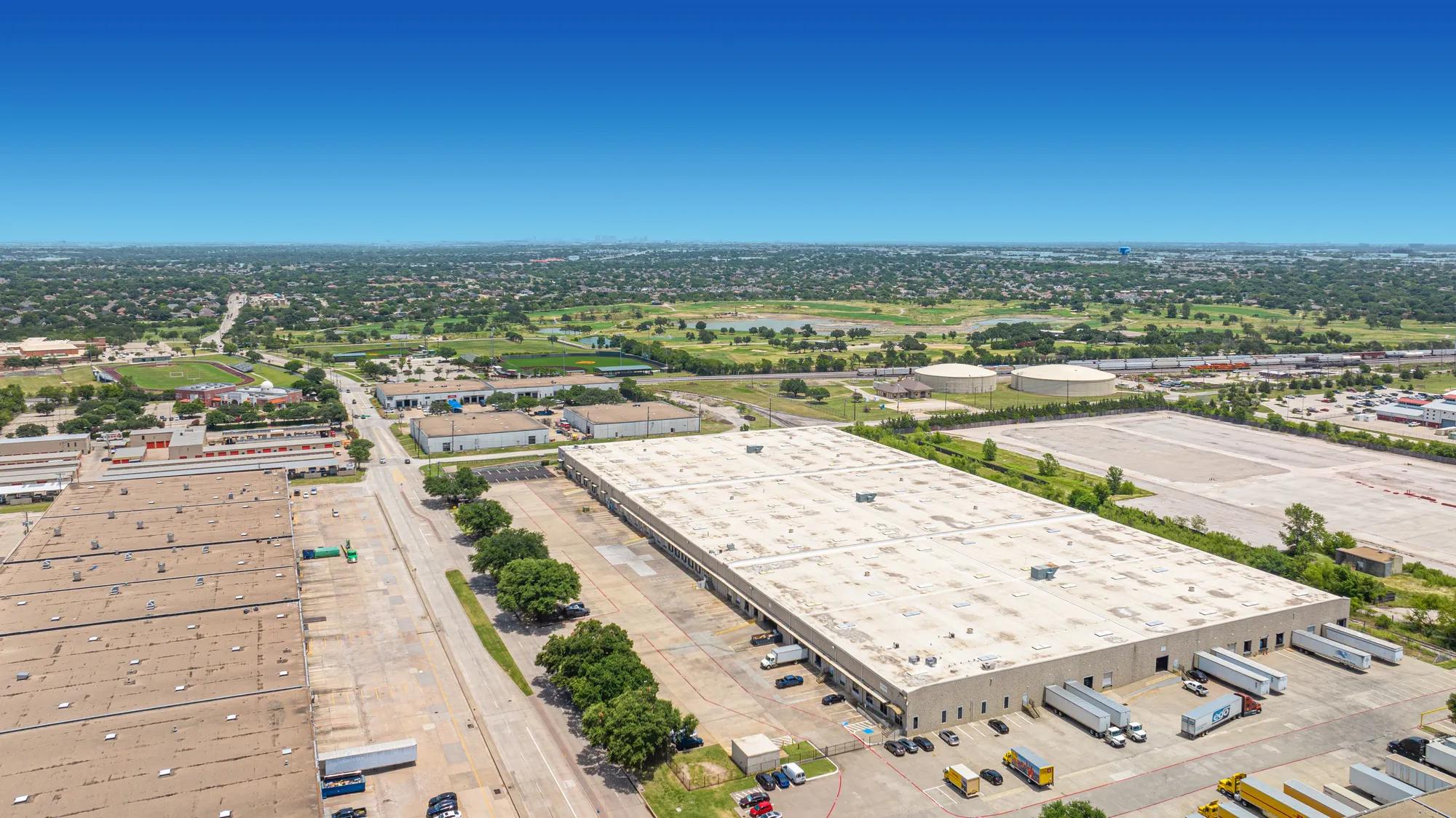 Details of 1810 Kelly Blvd, Carrollton, TX 75006 - Industrial Property For Lease