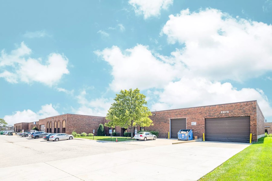 2075-2185 Estes Ave, Elk Grove Village, IL 60007, 00212
