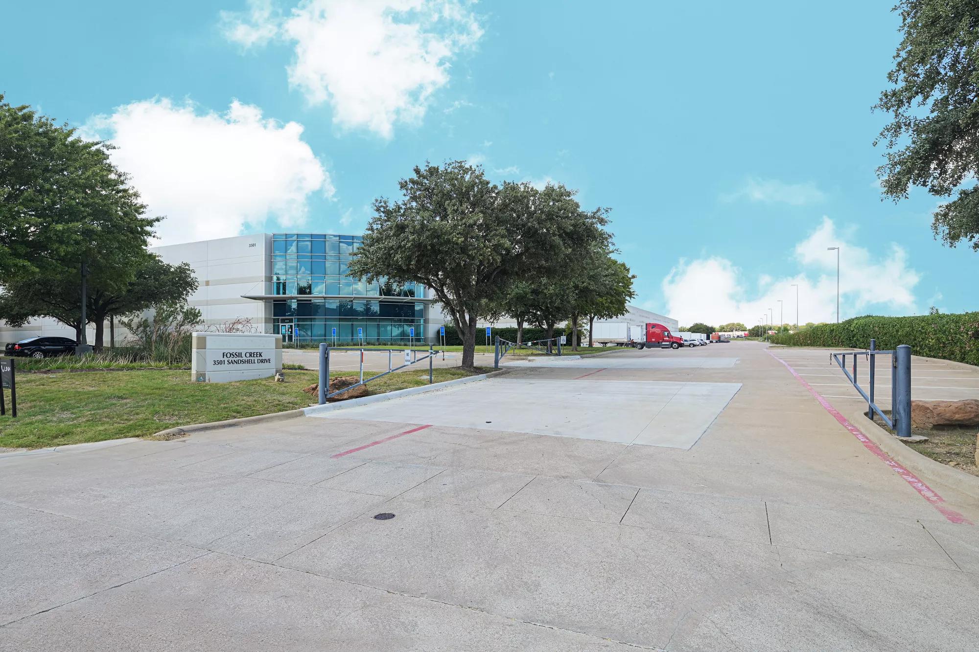 Details of Fort Worth, TX 76137-2467 - Industrial Property For Lease