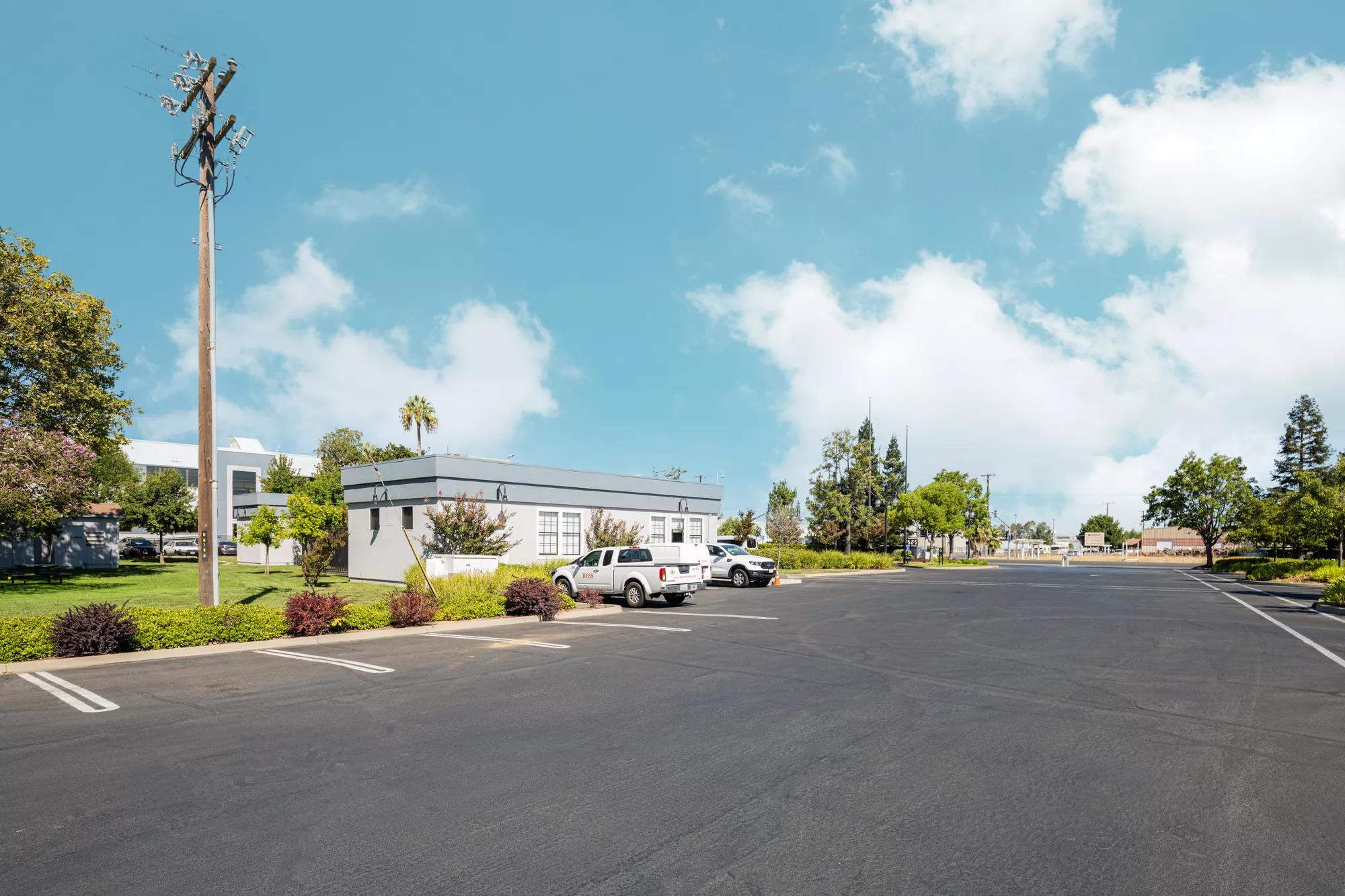 Details of 18 Business Park Way, Sacramento, CA 95828 - Industrial Property For Lease