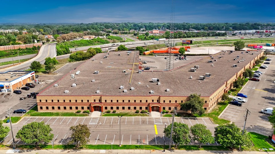 1701 Broadway St N E, Minneapolis, MN 55413, 1701