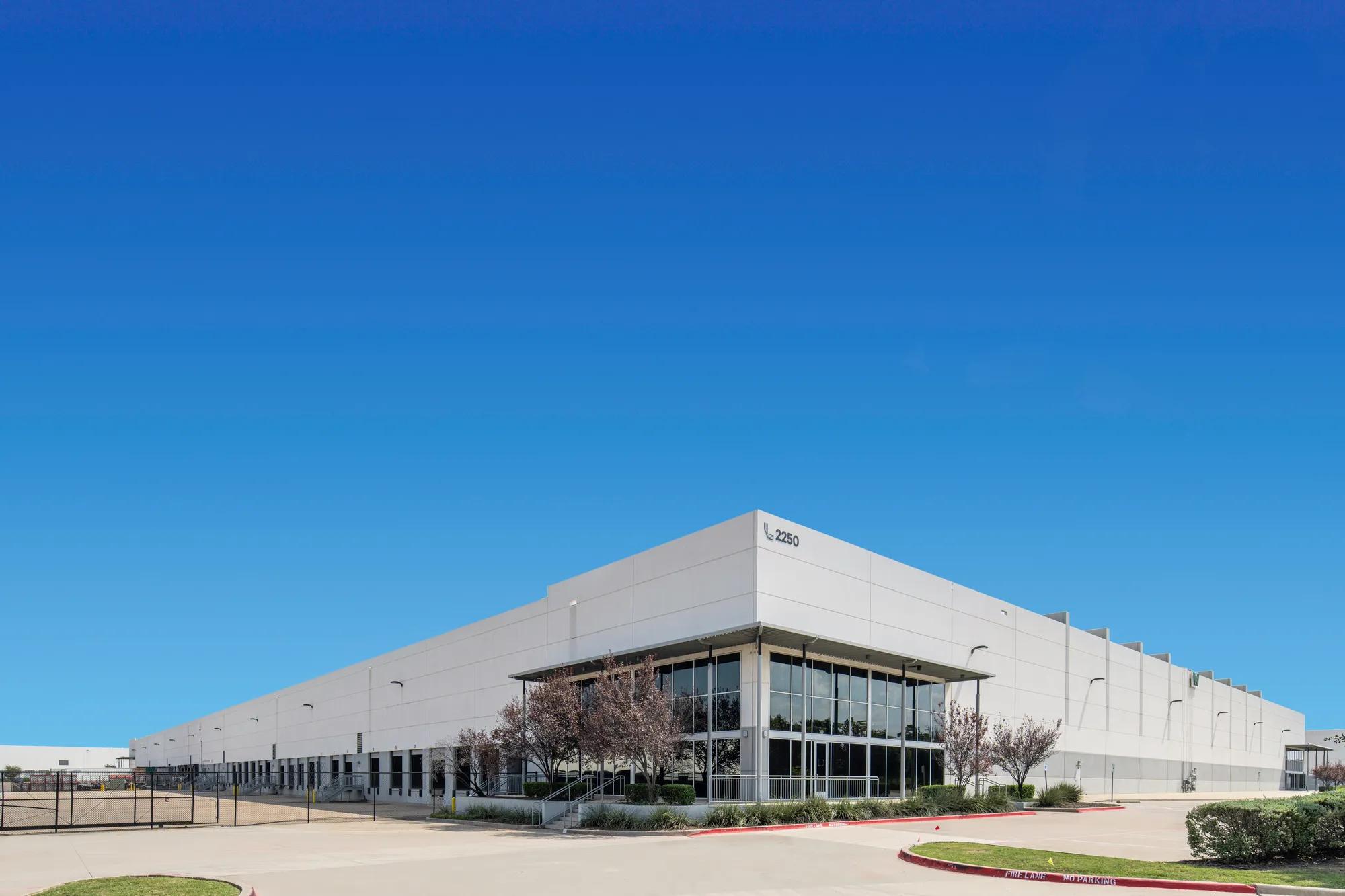 Details of 2250 Lion Country Pkwy, Grand Prairie, TX 75050 - Industrial Property For Lease