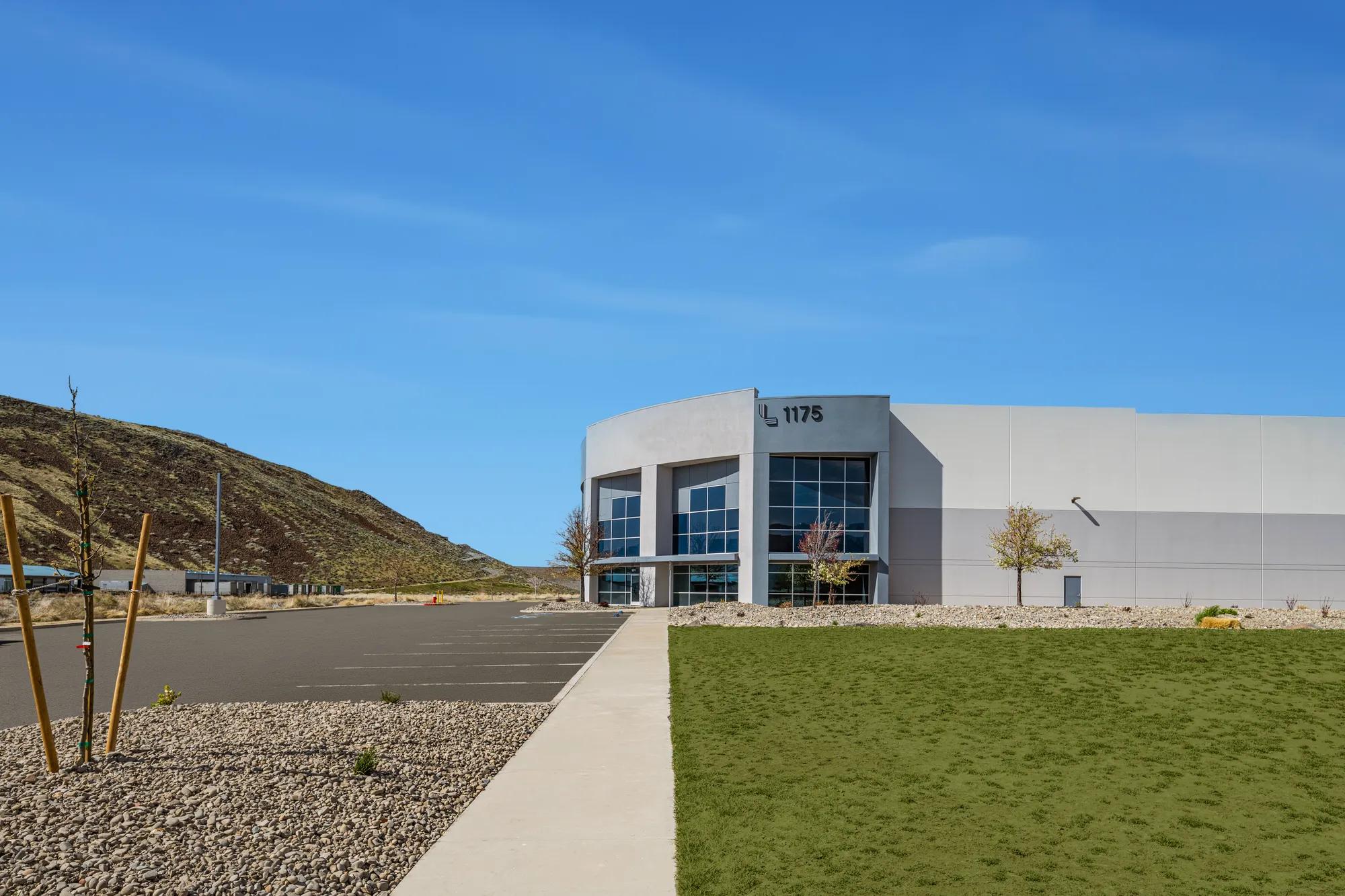 1175 Trademark Drive, Reno, NV 89521, 00100