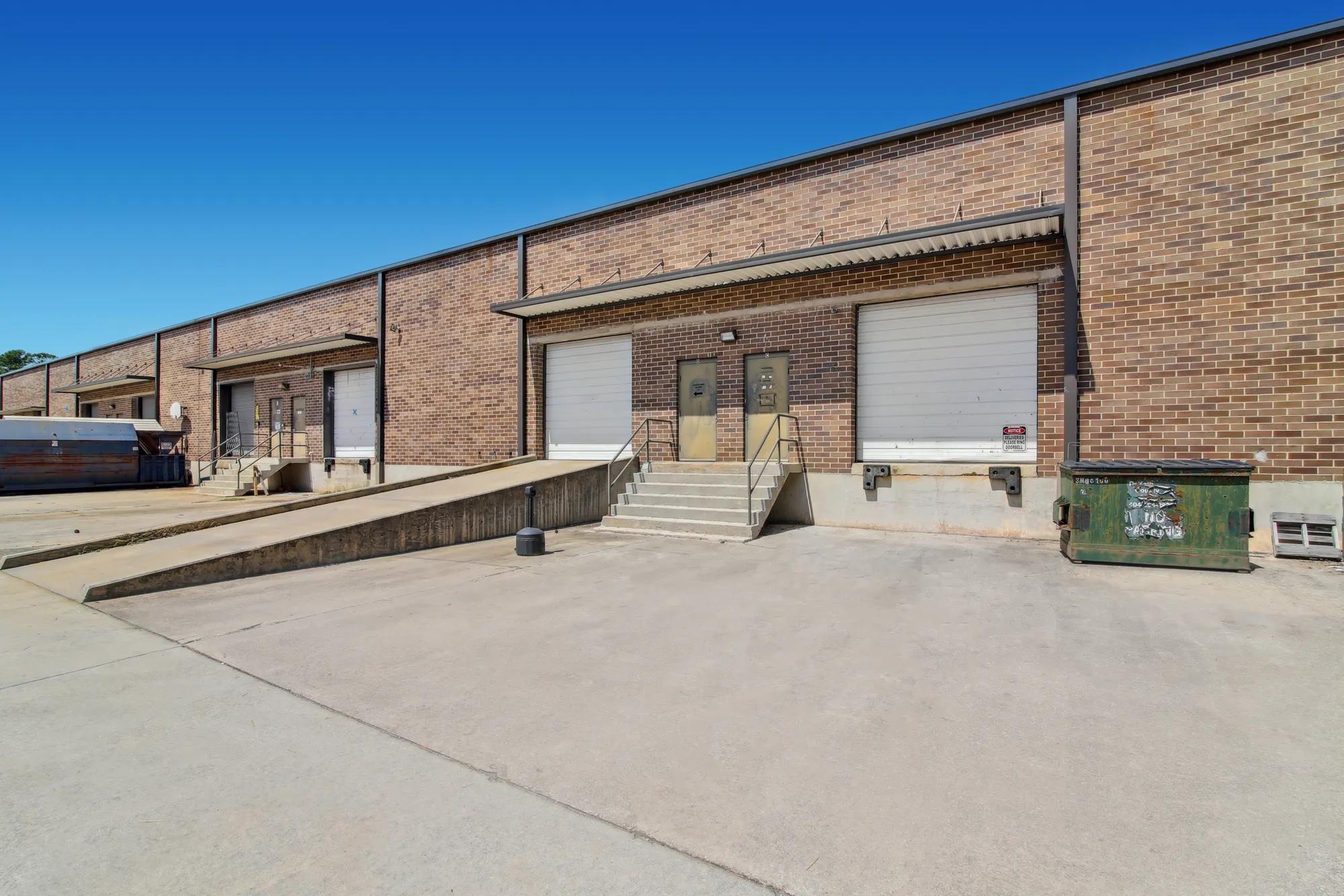 Photo of 2177 Flintstone Dr