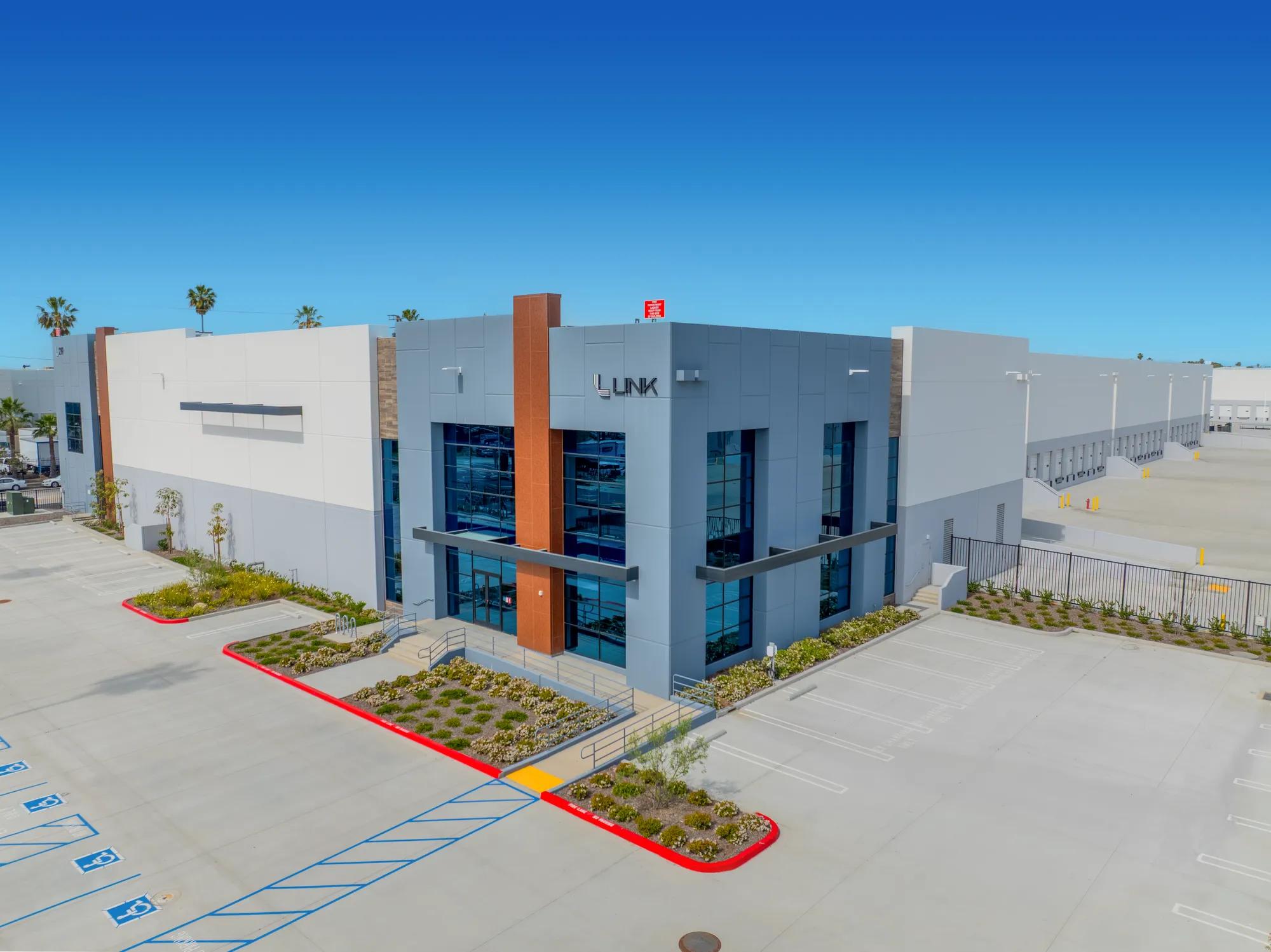 Details of 219 West Gardena Boulevard, Carson, CA 90248 - Industrial Property For Lease