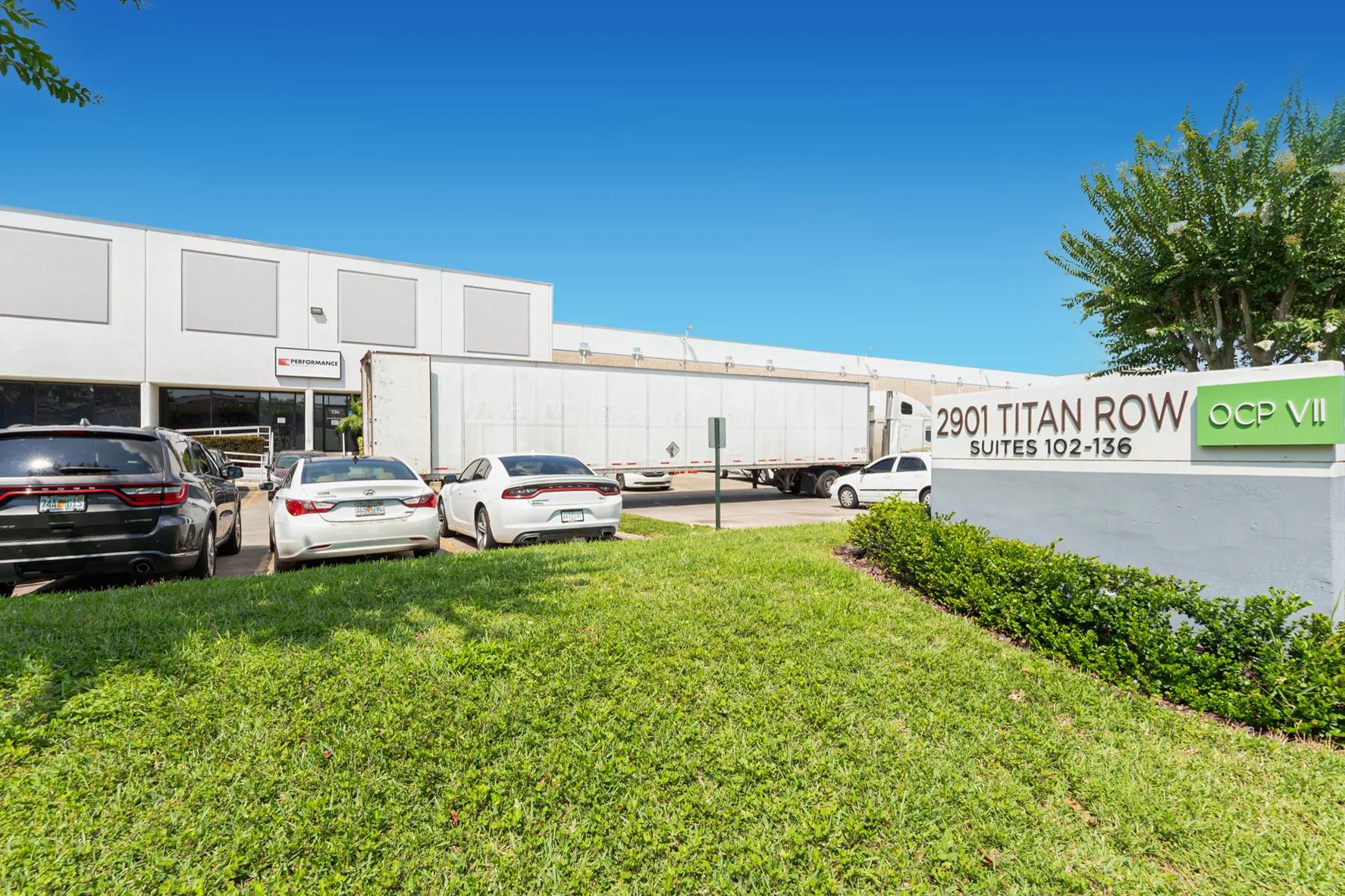 2901 Titan Row, Orlando, FL 32809, 00110