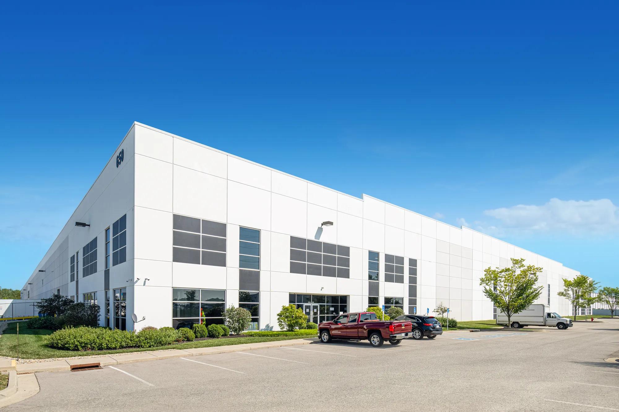 650 Commerce Pkwy E Dr, Greenwood, IN 46143, 02
